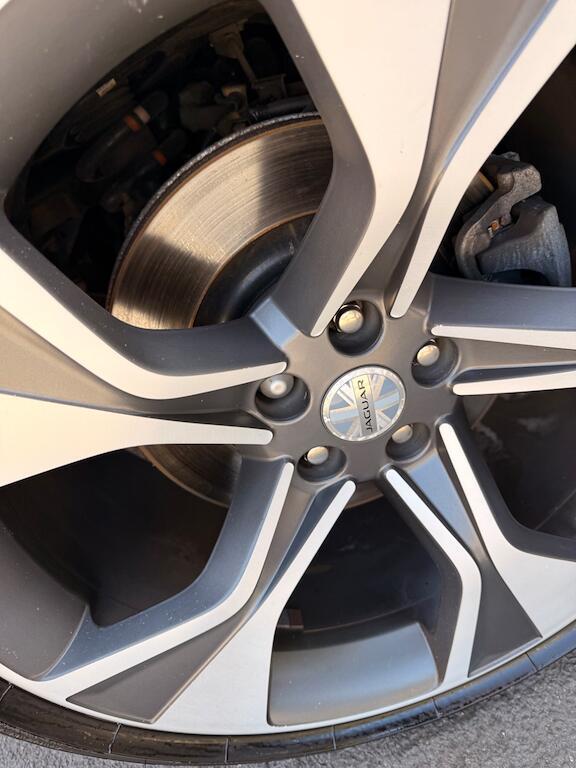 Jaguar F-Type - Image 22