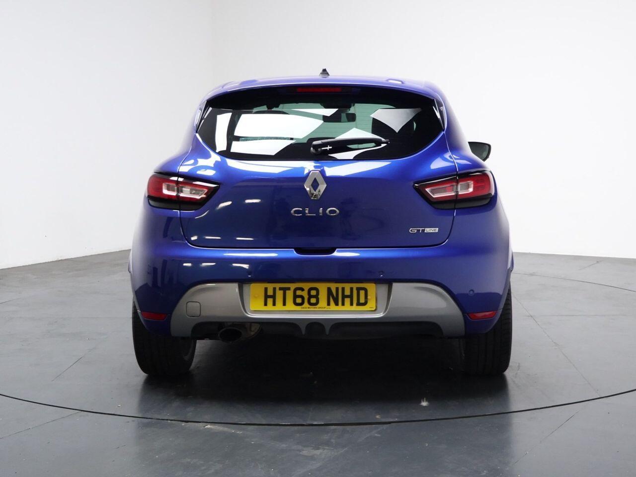 Renault Clio - Image 11