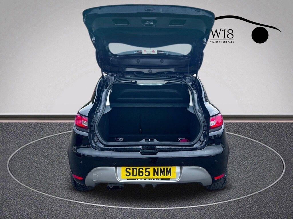 Renault Clio - Image 3
