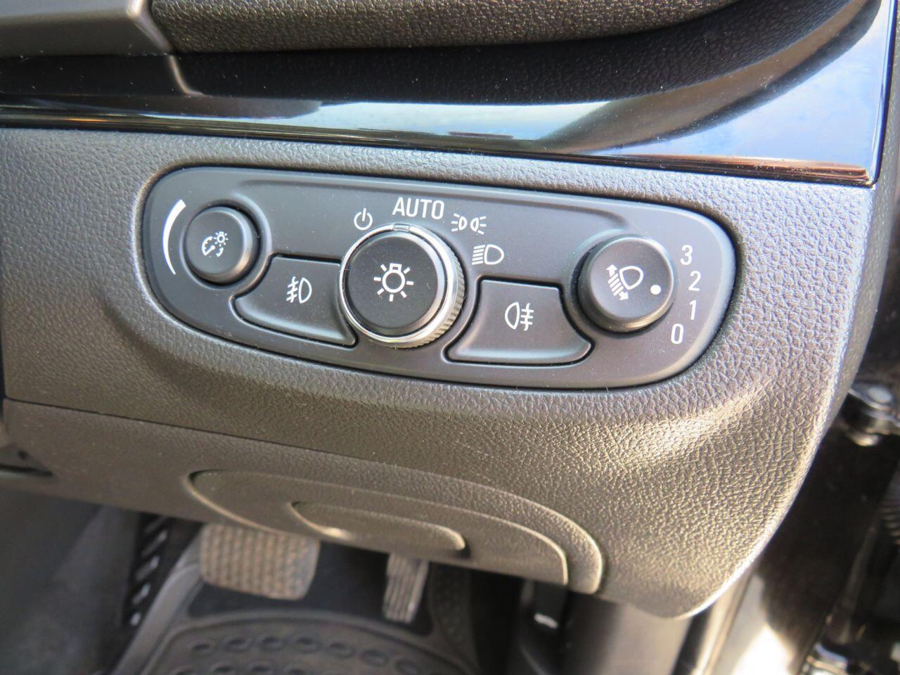 Vauxhall Mokka X - Image 19