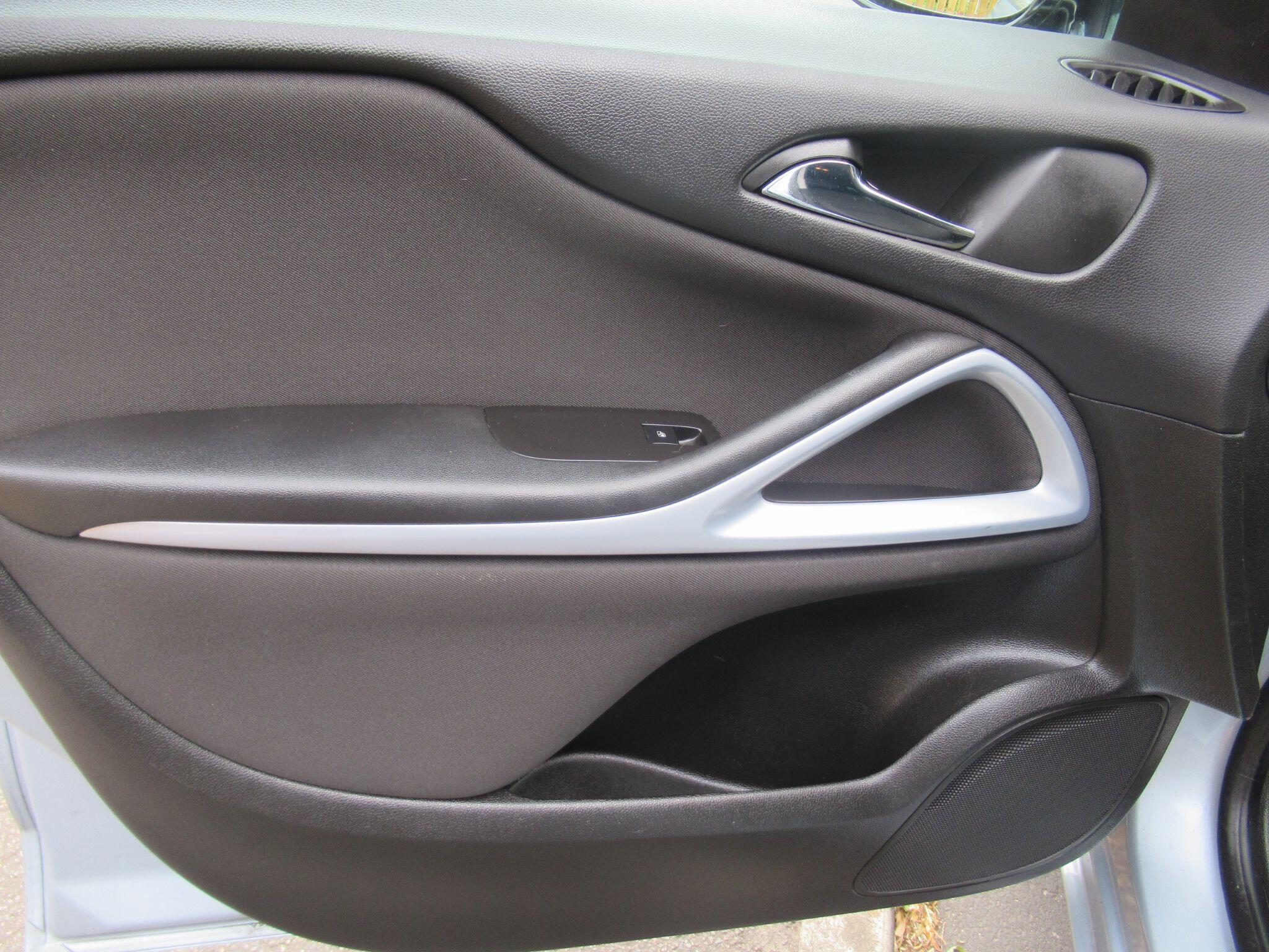 Vauxhall Zafira Tourer - Image 16