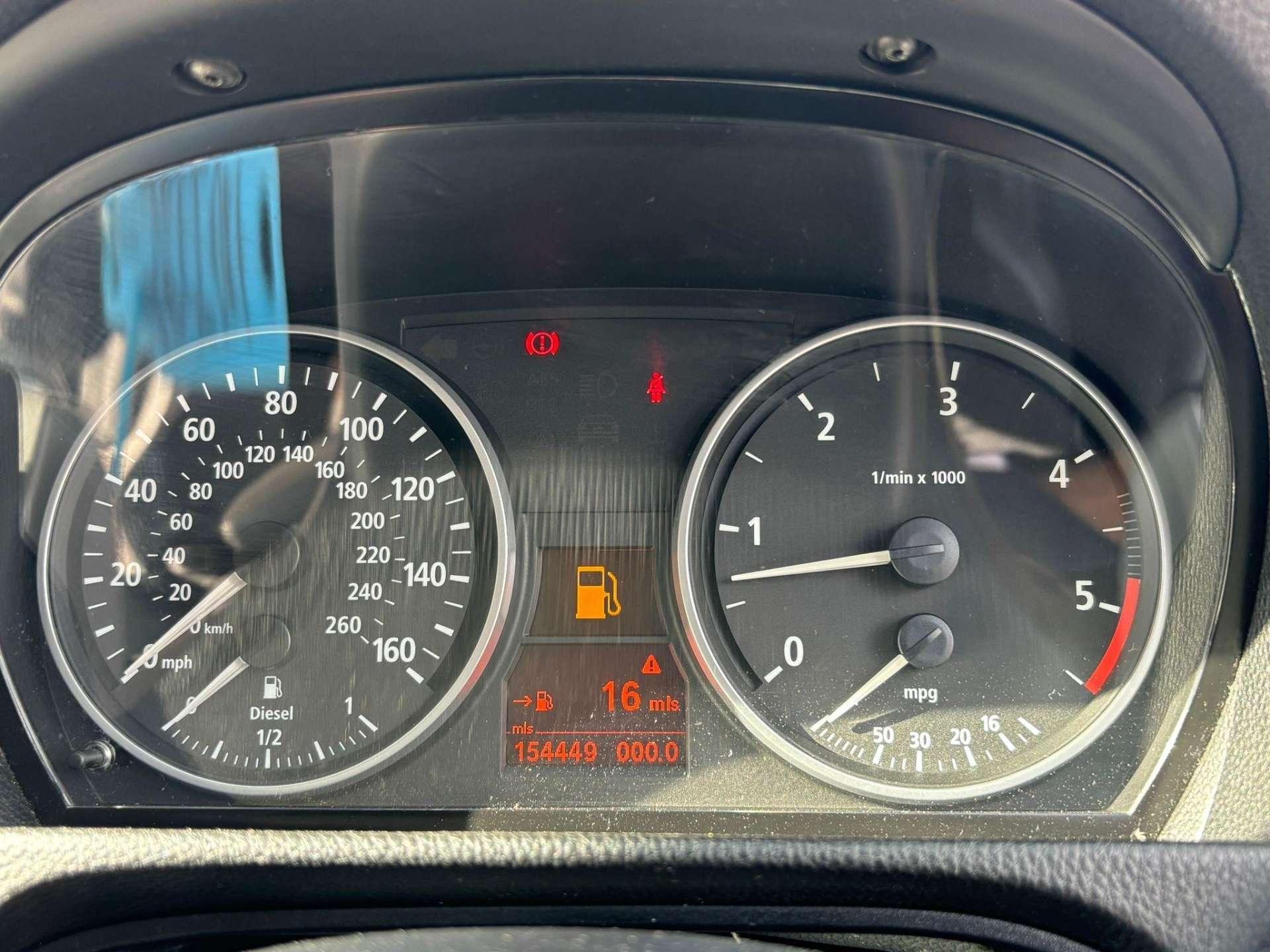 BMW 3 Series - Image 9