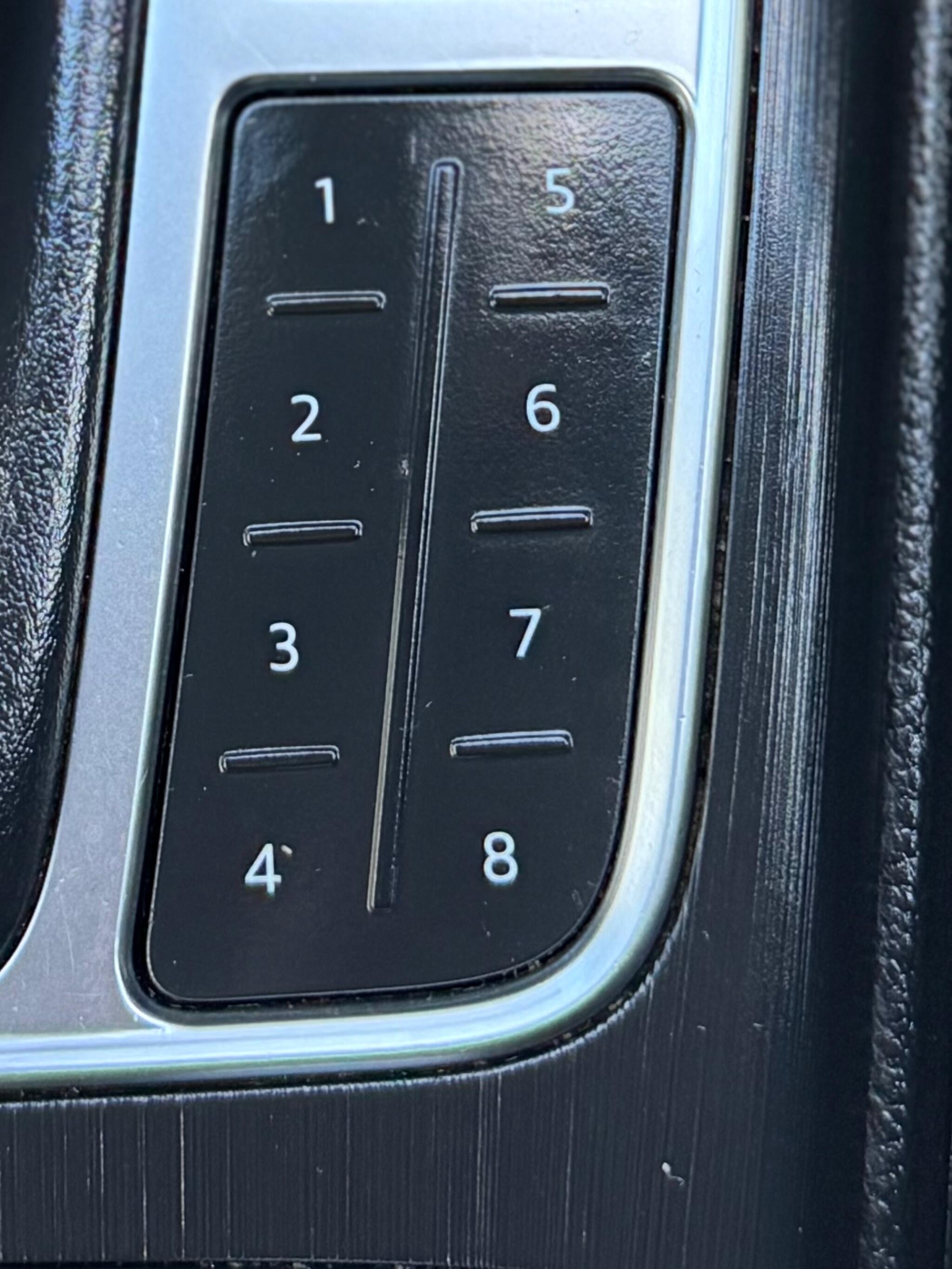 Audi A4 Avant - Image 44