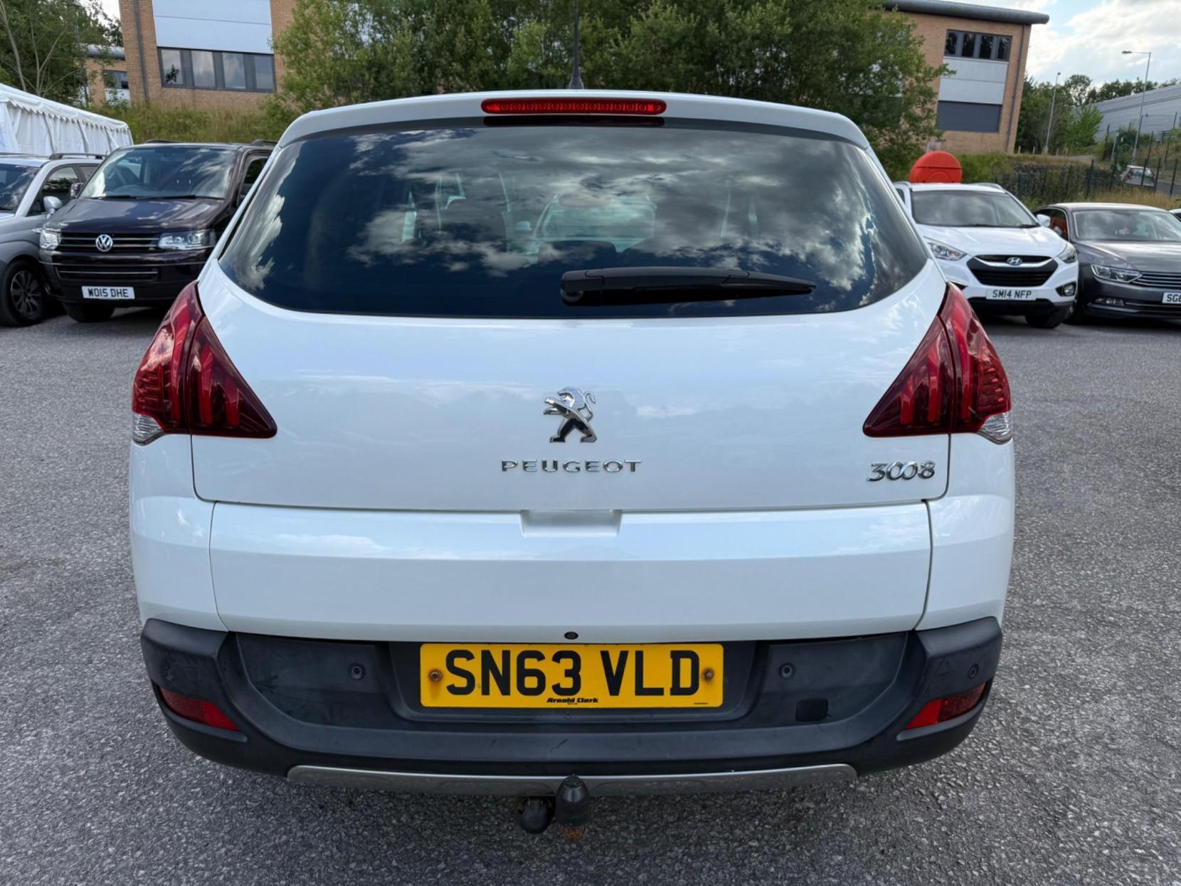 Peugeot 3008 - Image 17