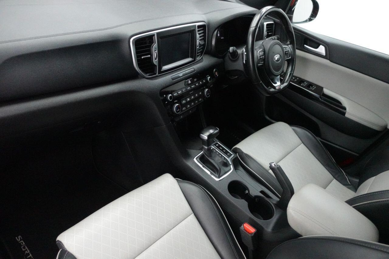 Kia Sportage - Image 17