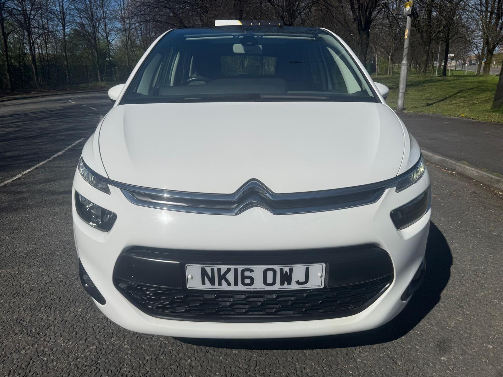 Citroen C4 Picasso - Image 9