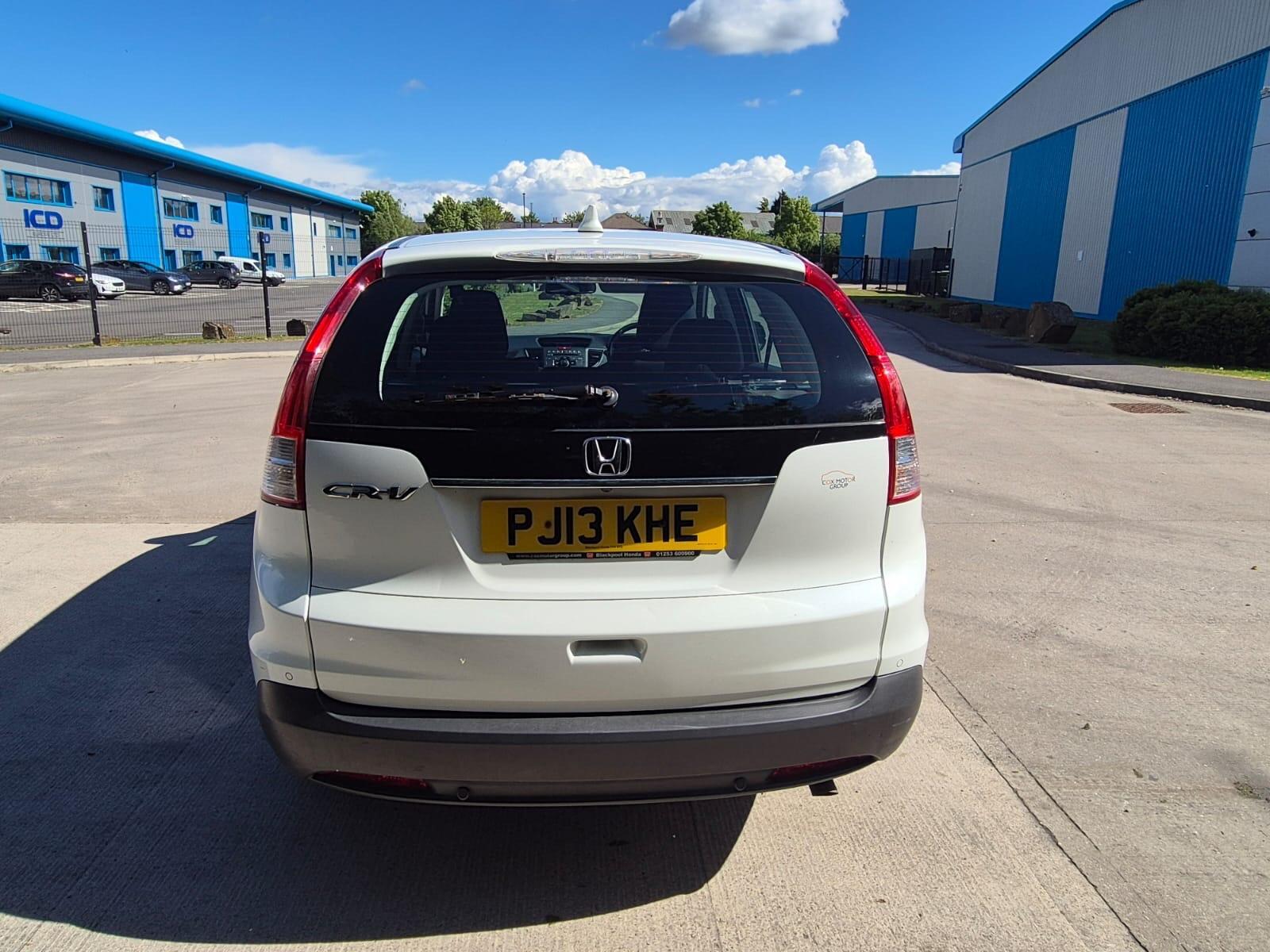 Honda CR-V - Image 32