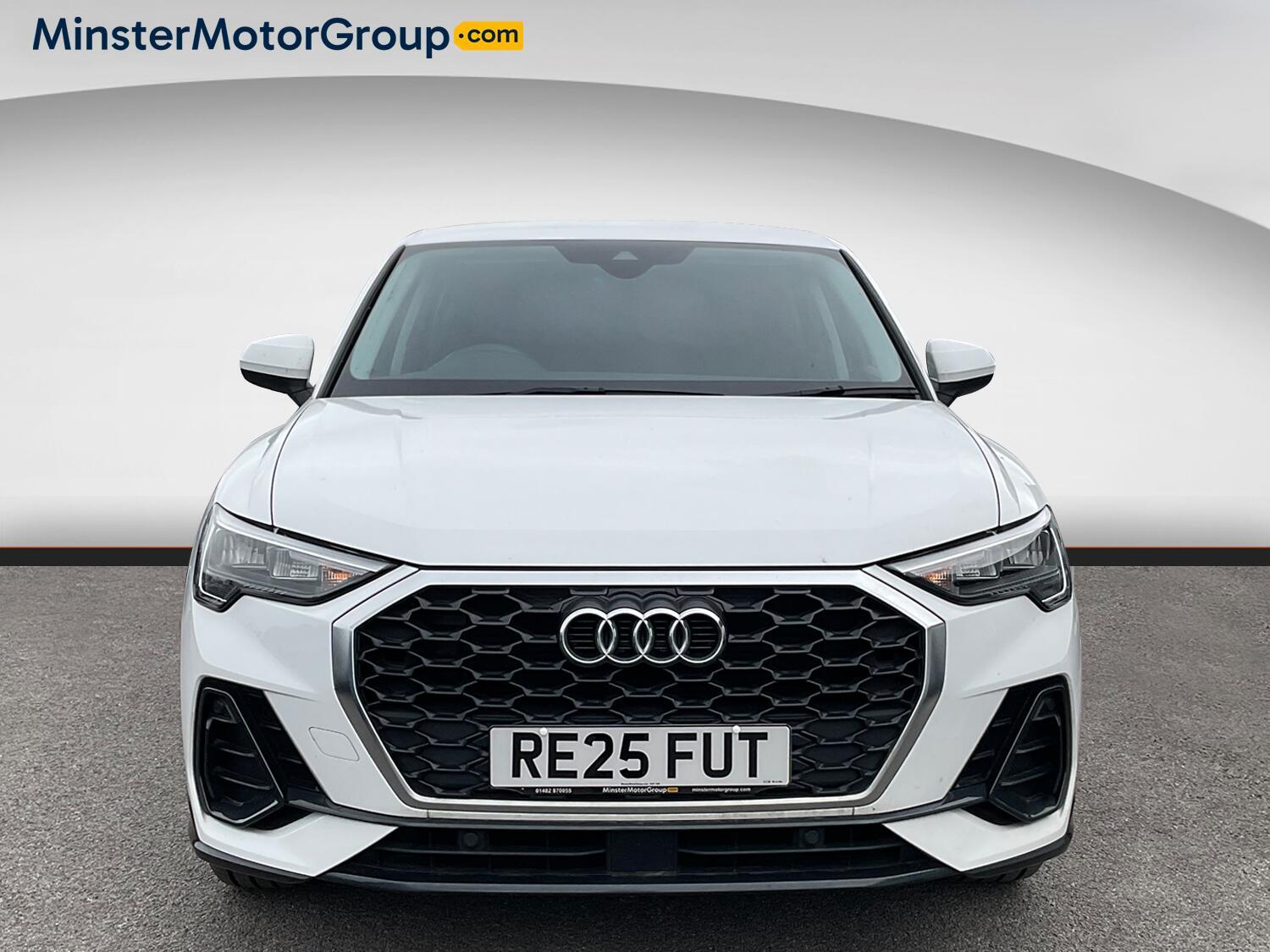 Audi Q3 - Image 5