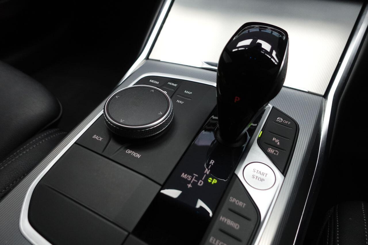 BMW 3 Series - Image 54