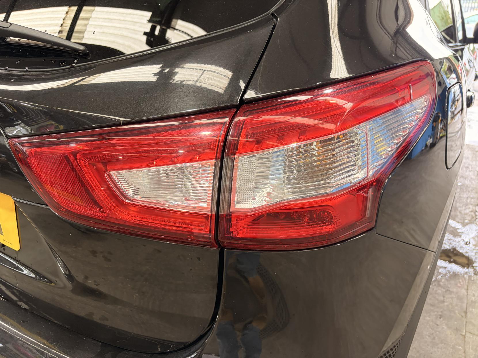 Nissan Qashqai - Image 12