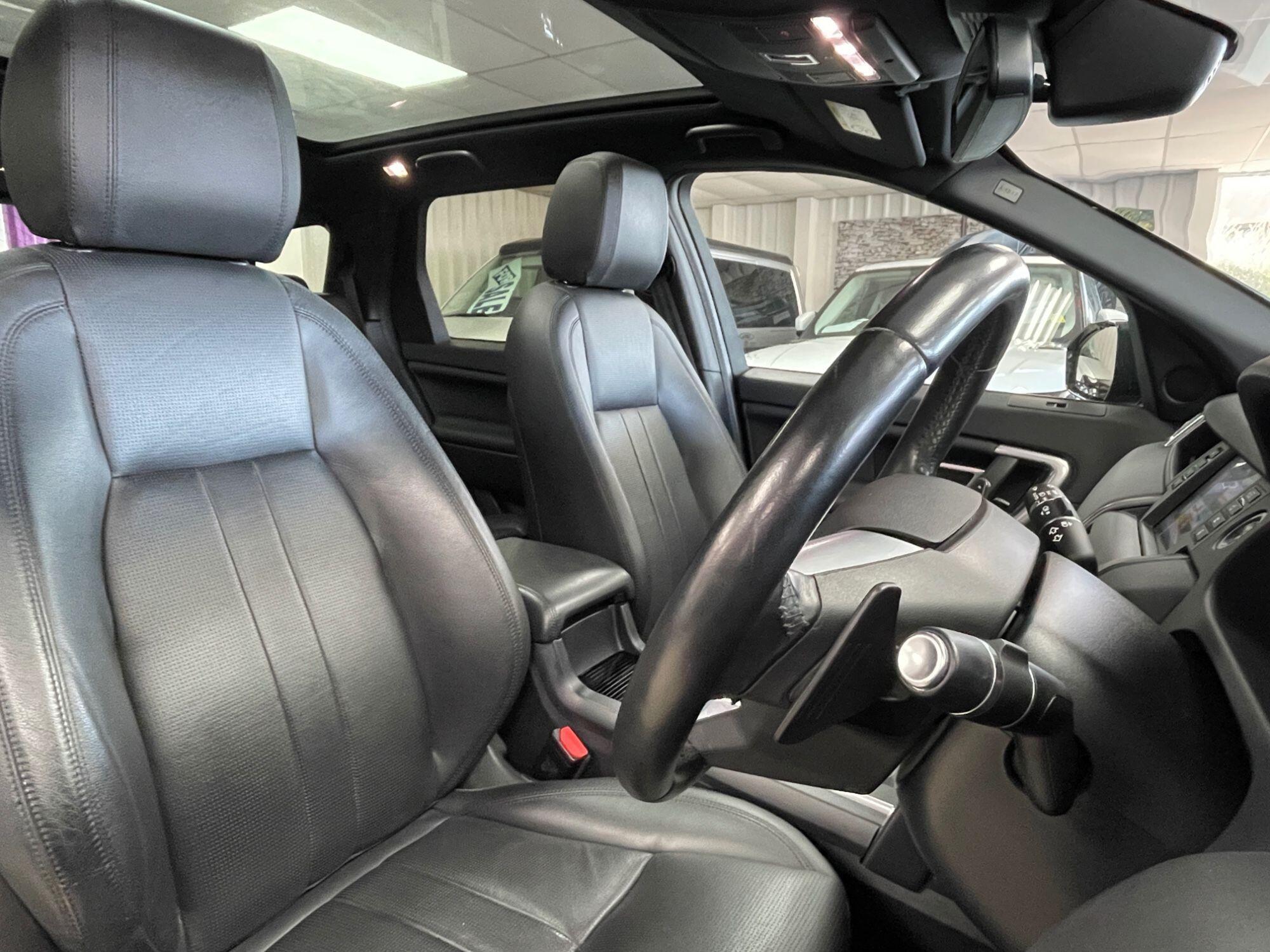 Land Rover DISCOVERY SPORT - Image 26