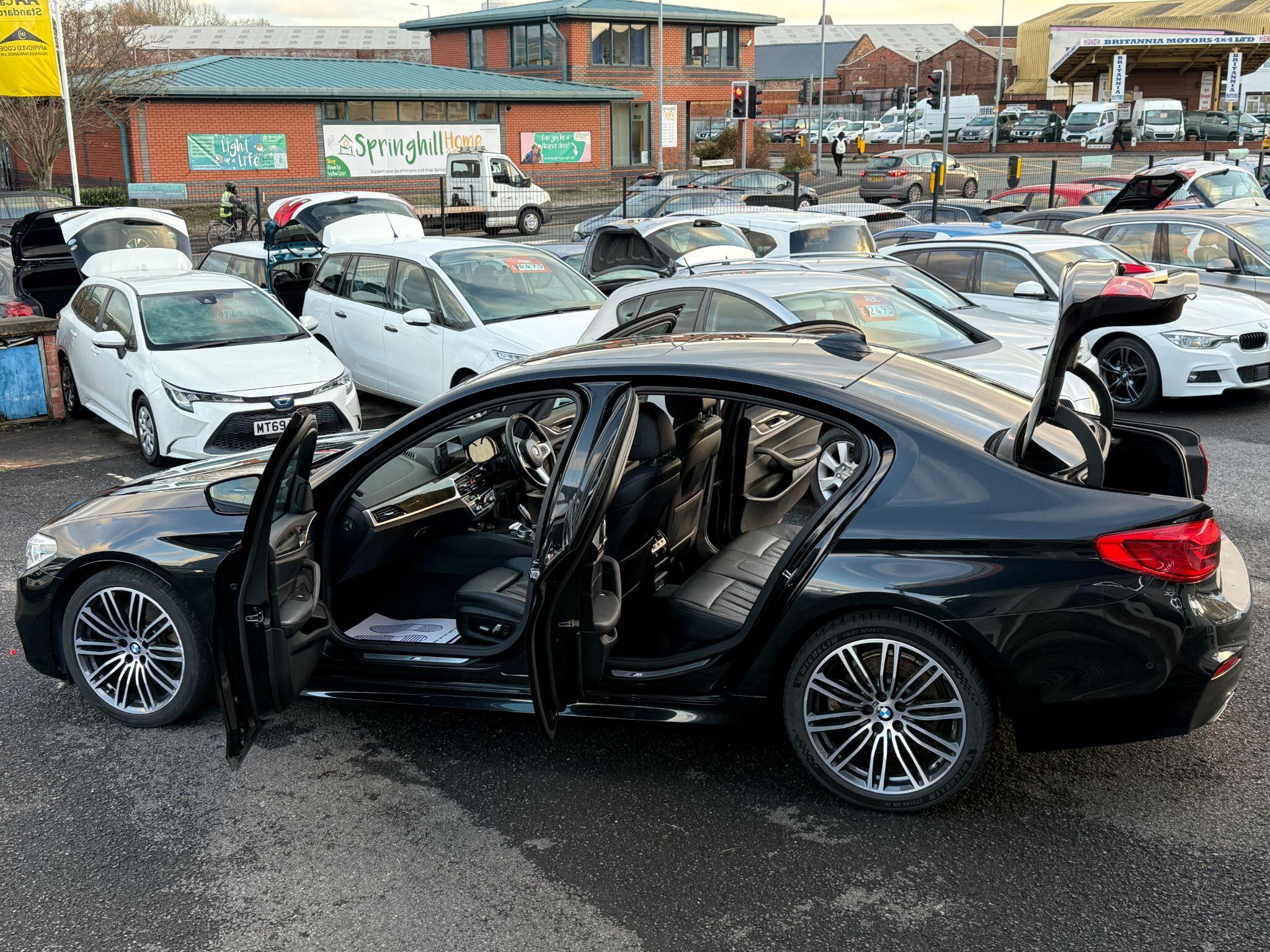 BMW 5 Series - Image 32