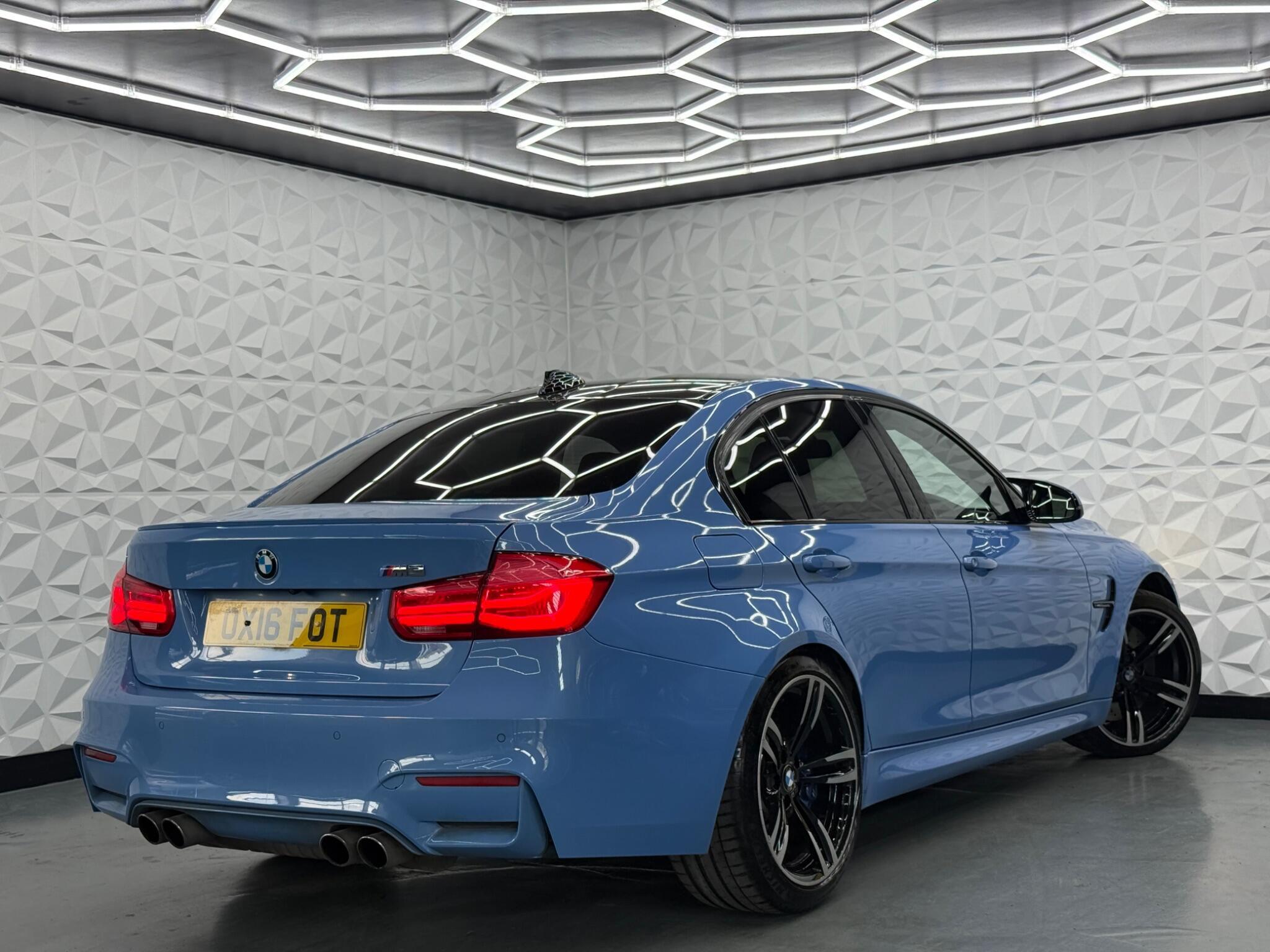 BMW M3 - Image 3