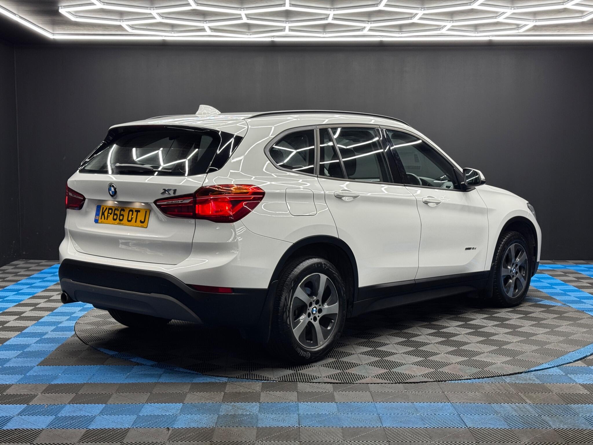 BMW X1 - Image 5