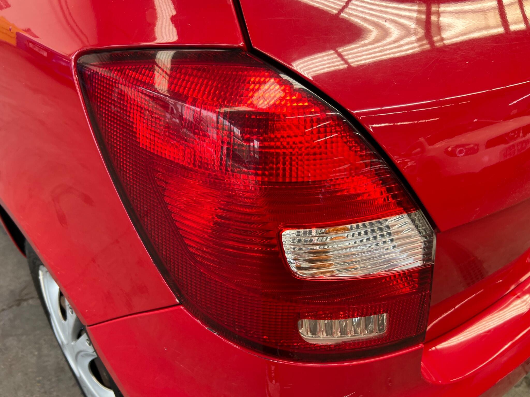 Skoda Fabia - Image 11