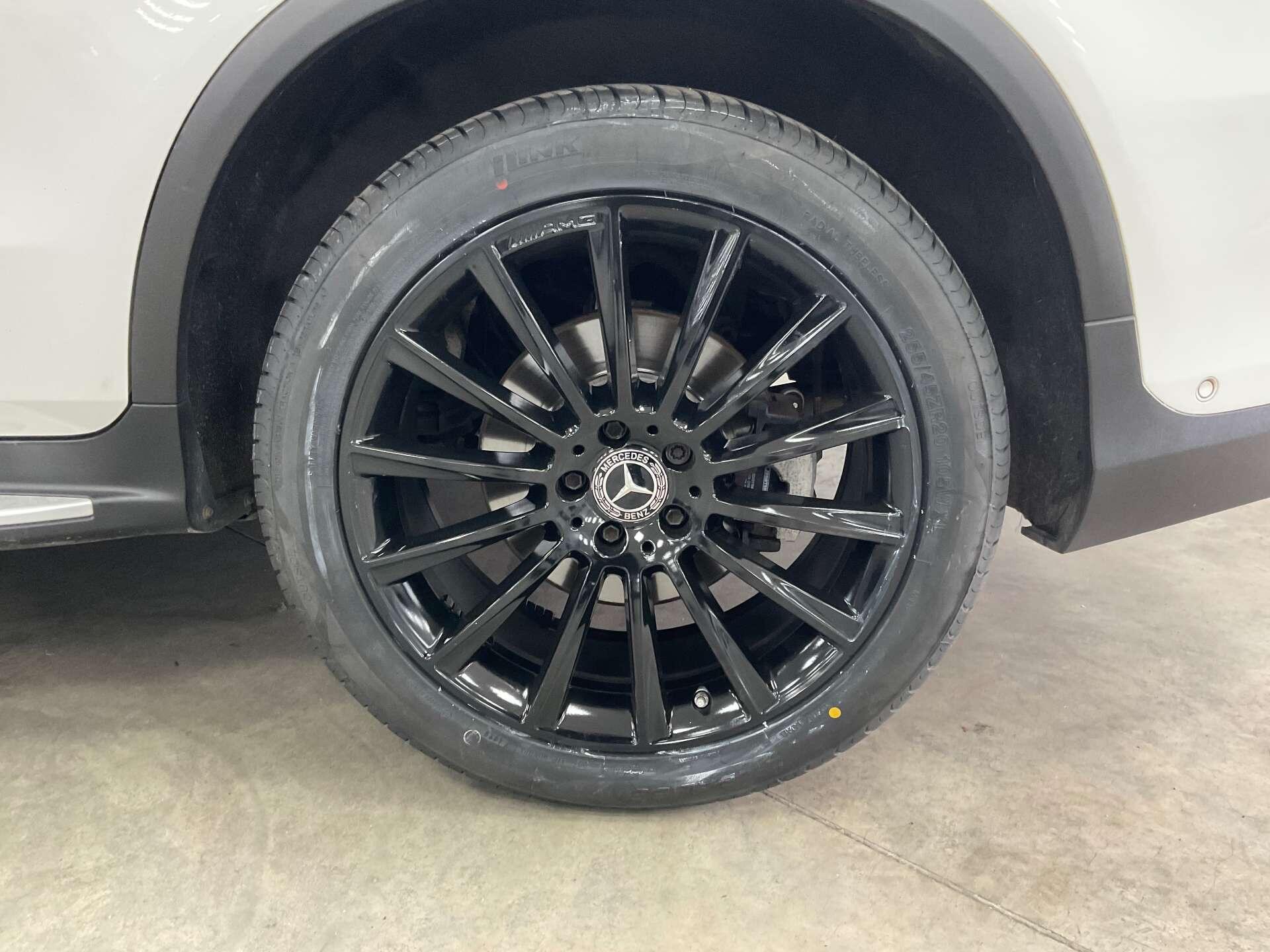 Mercedes GLC - Image 48