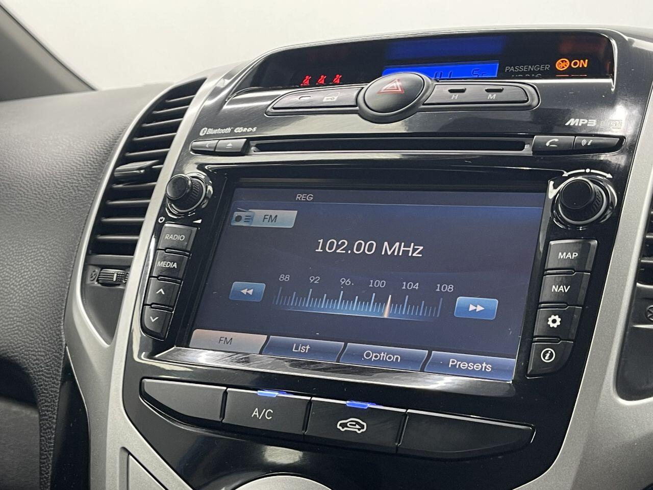 Hyundai ix20 - Image 42