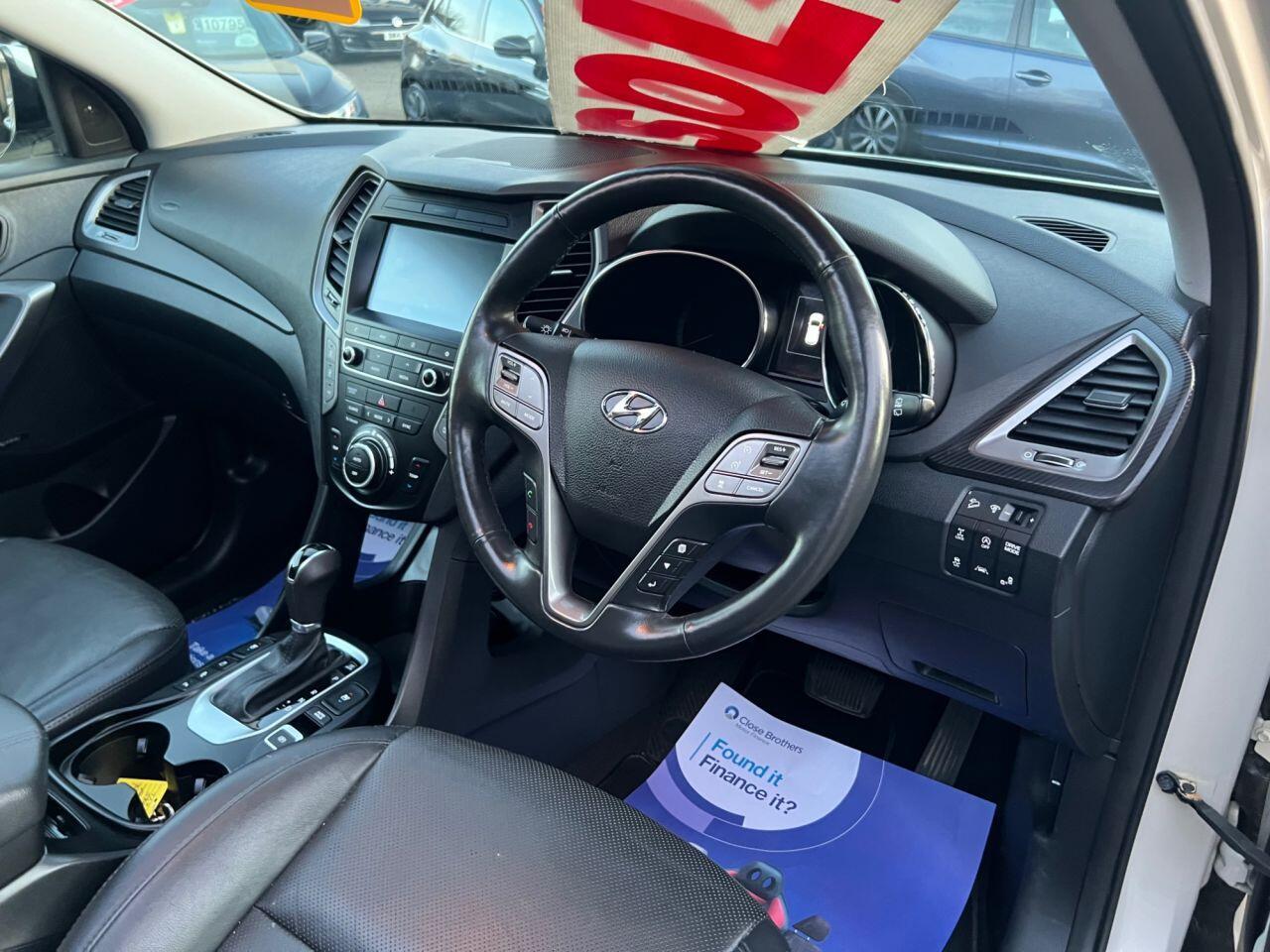 Hyundai Santa Fe - Image 27