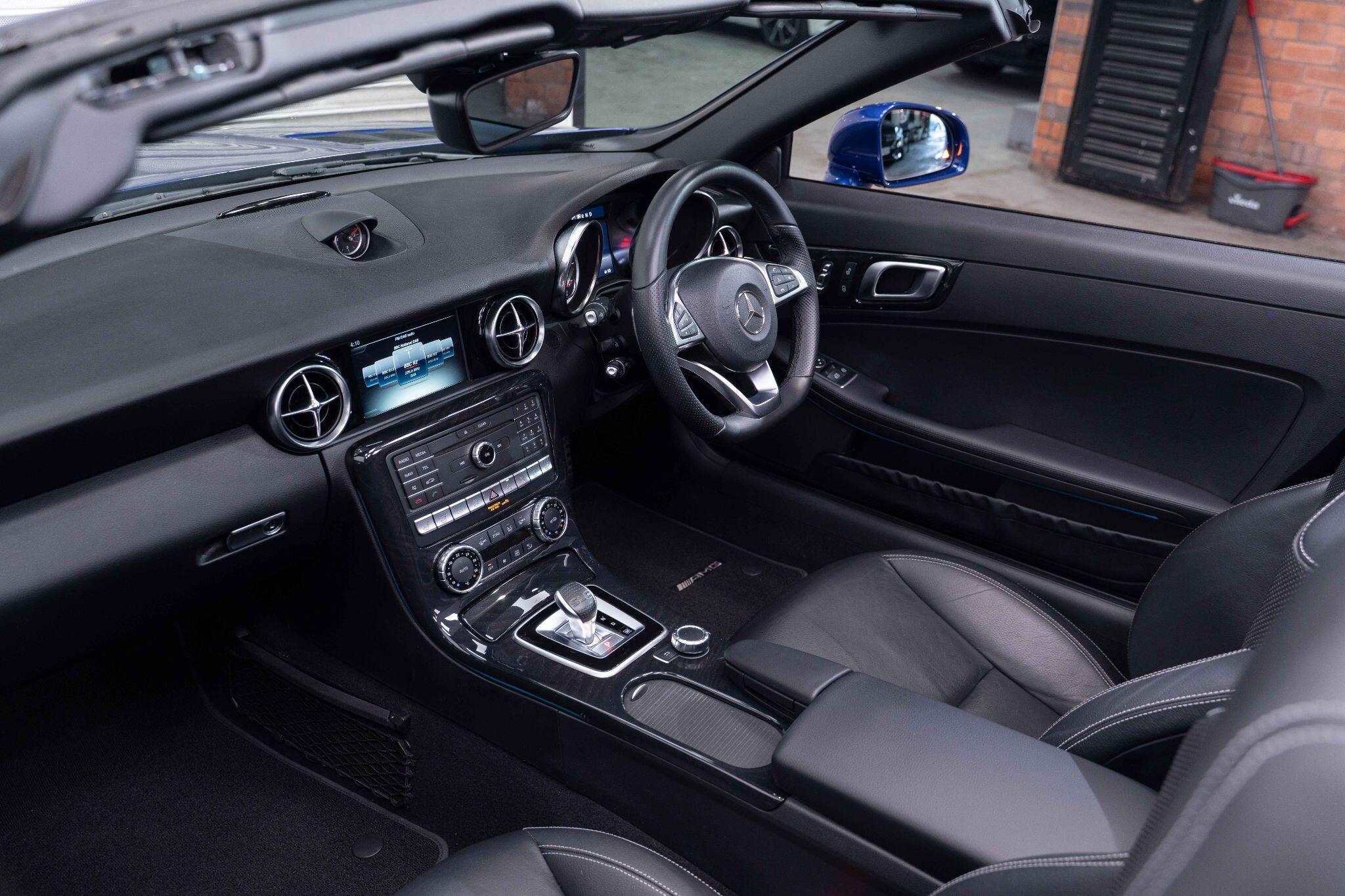 Mercedes SLC - Image 14