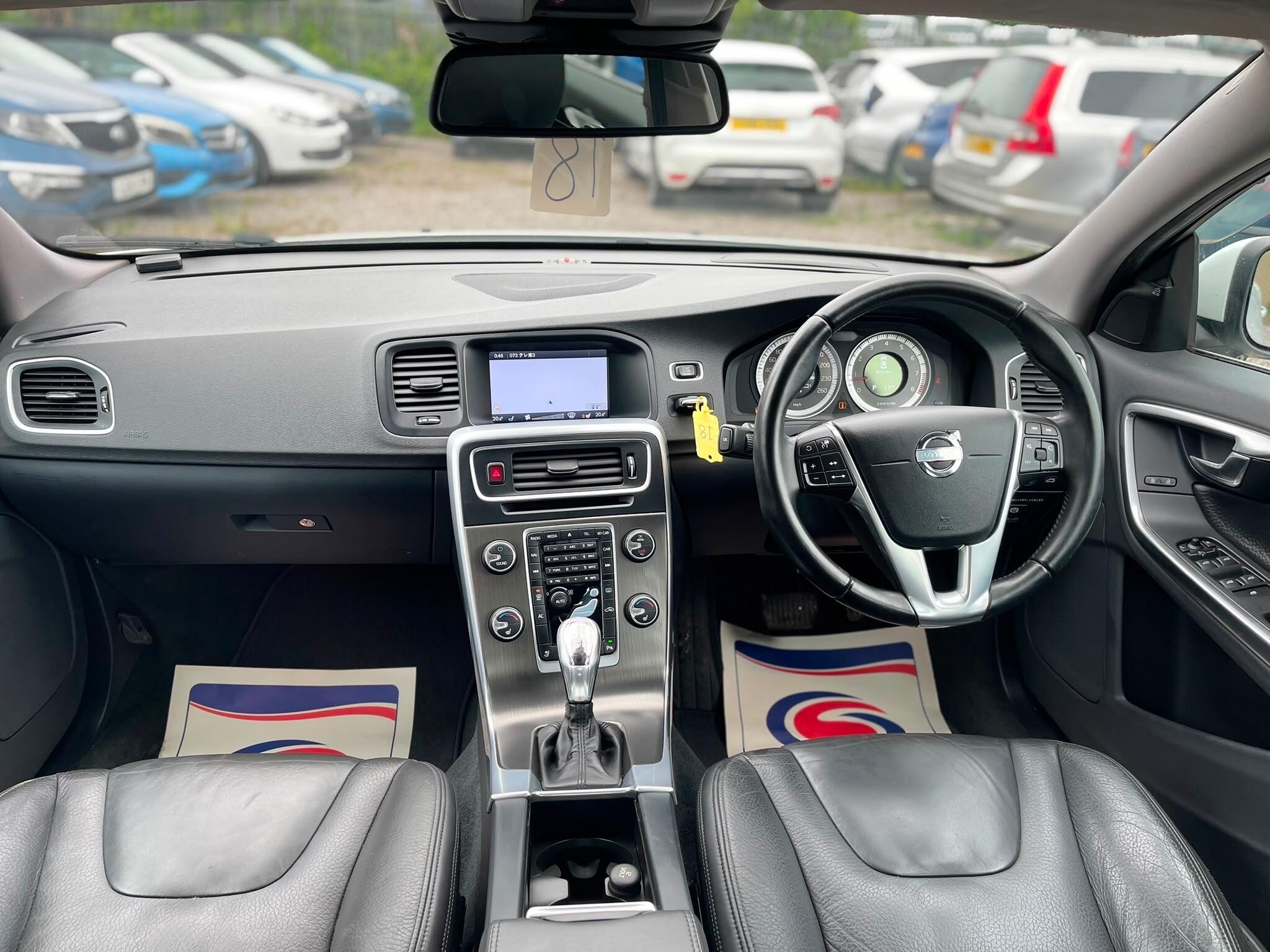 Volvo S60 - Image 18