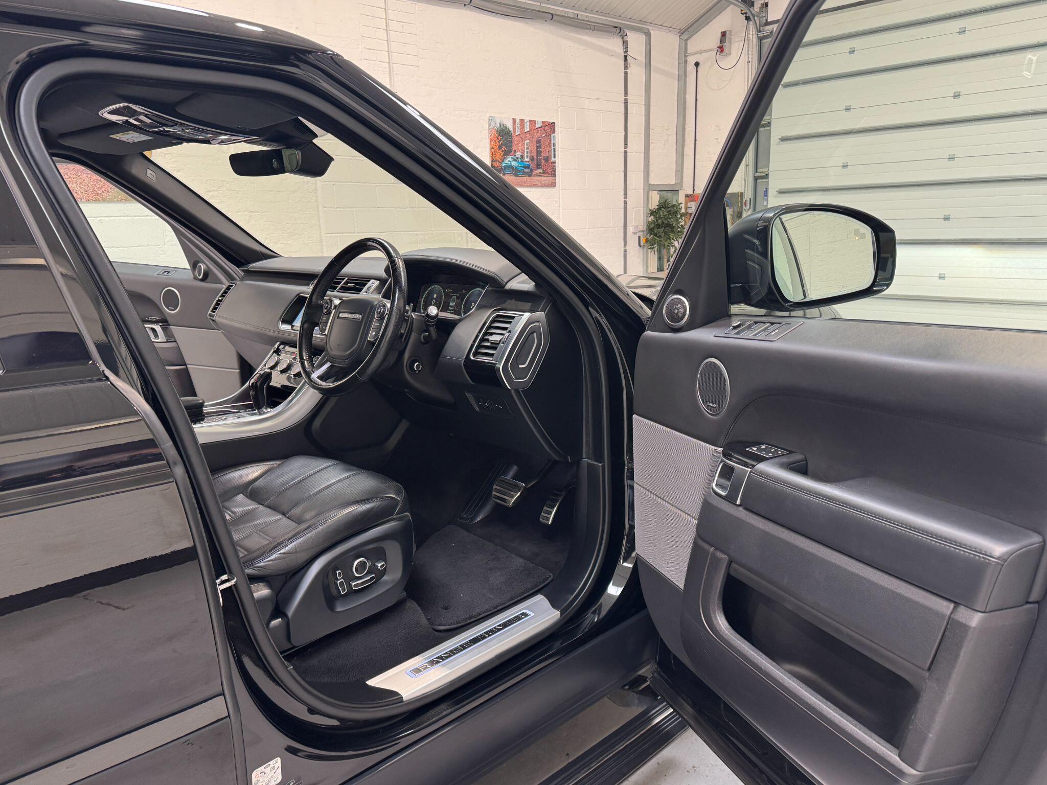Land Rover RANGE ROVER SPORT - Image 19
