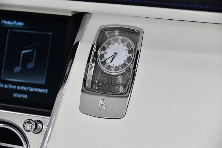 Rolls-Royce Dawn - Image 44