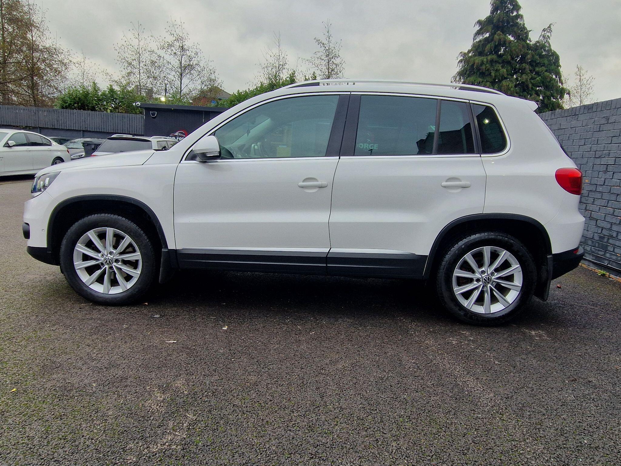 Volkswagen Tiguan - Image 6