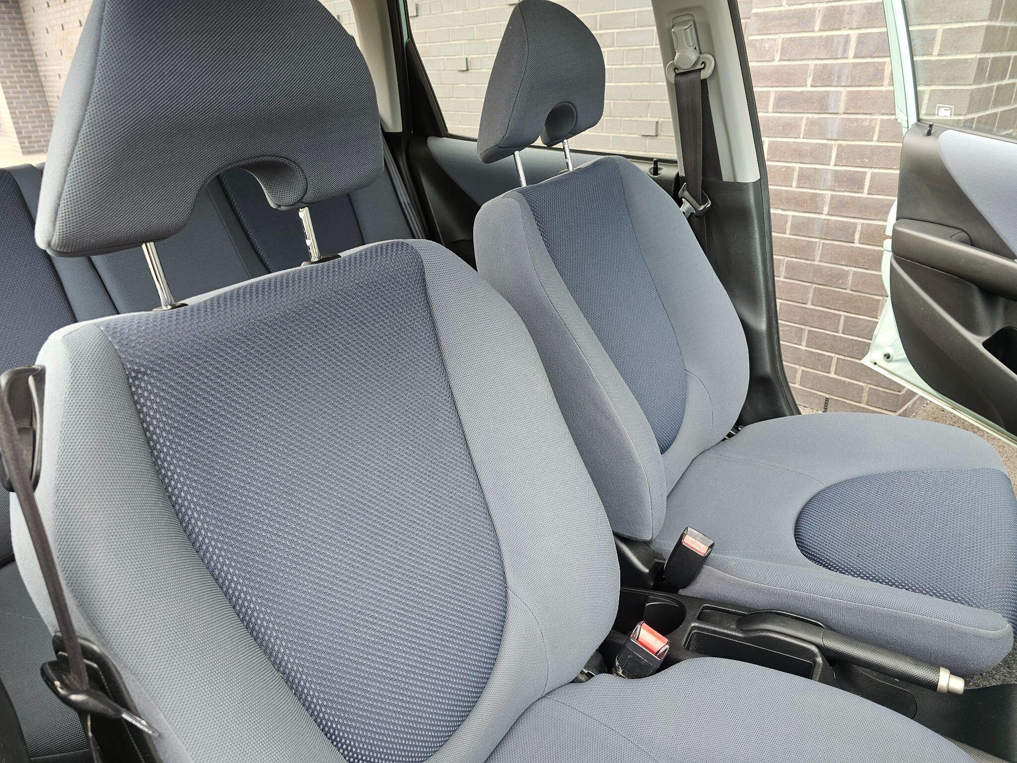 Honda Jazz - Image 2