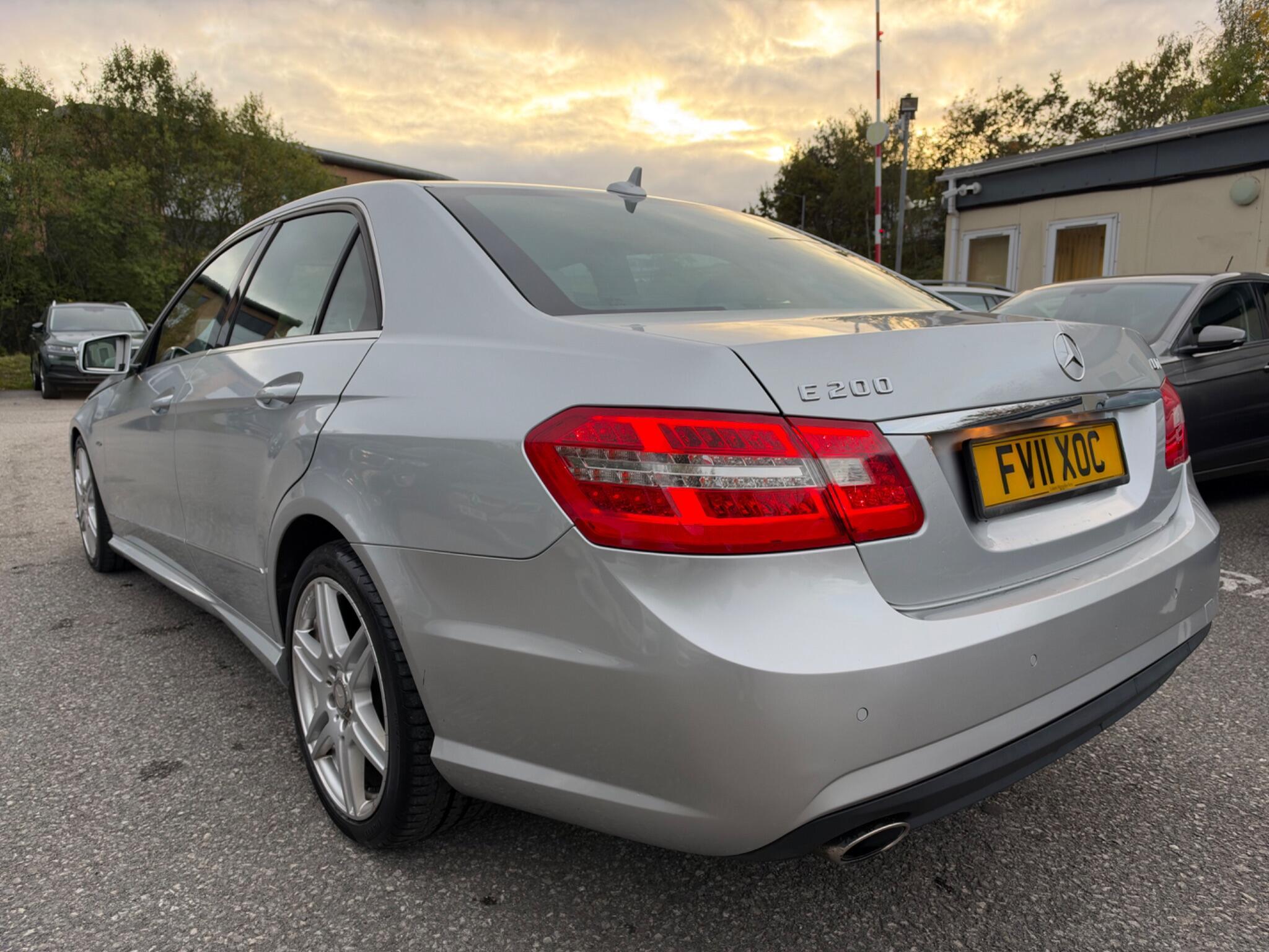 Mercedes E Class - Image 8
