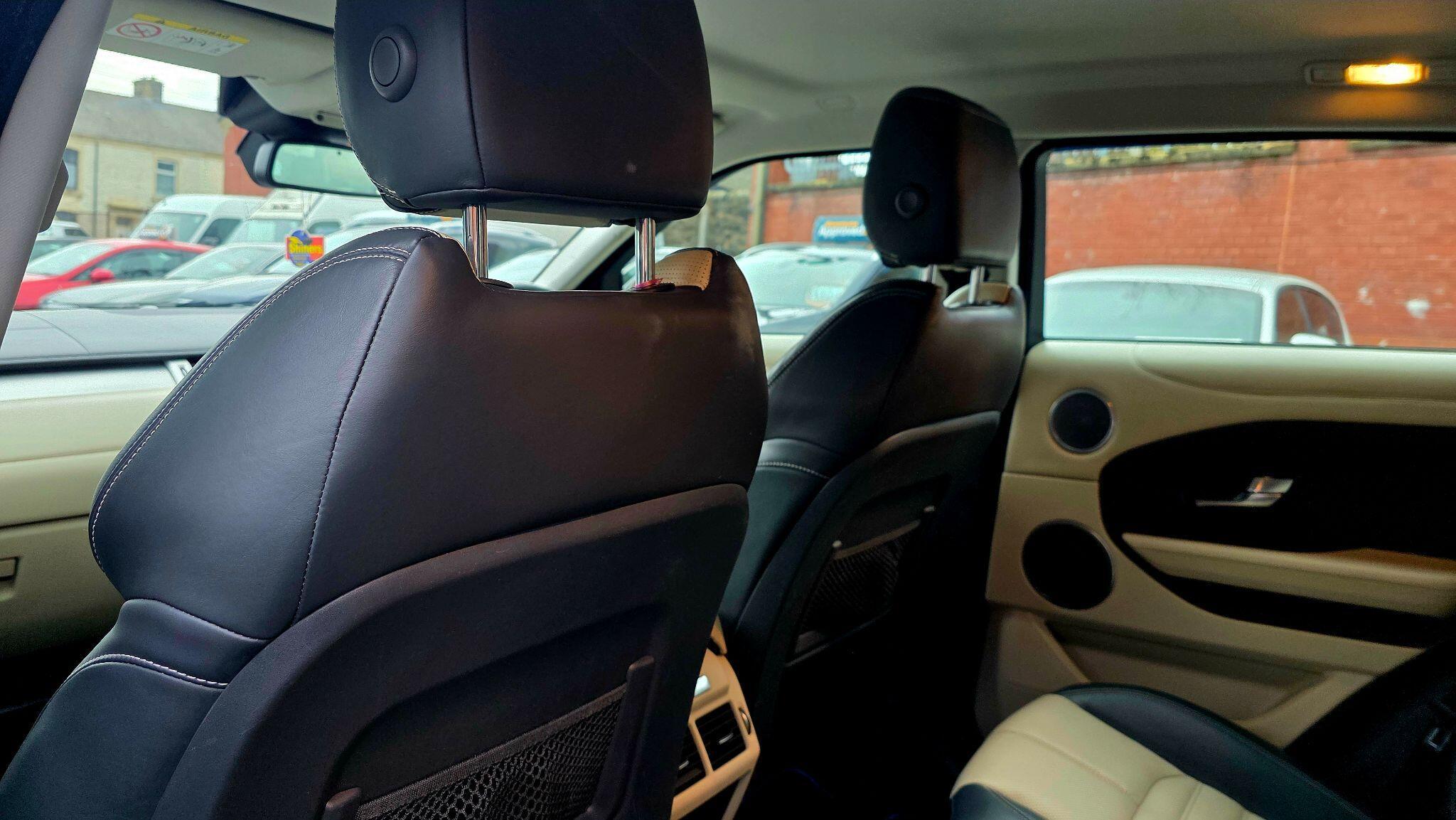 Land Rover Range Rover Evoque - Image 18