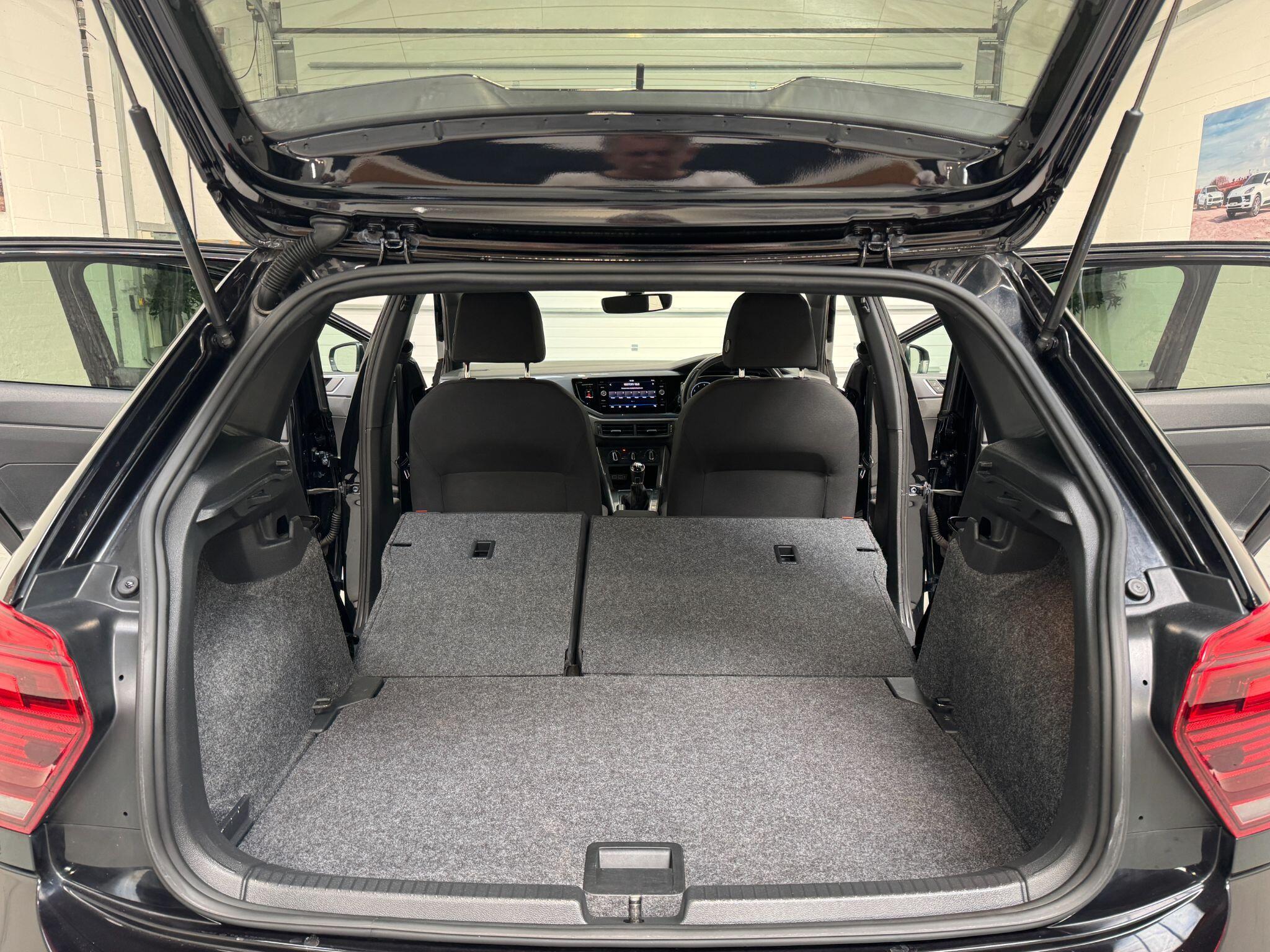 Volkswagen Polo - Image 59