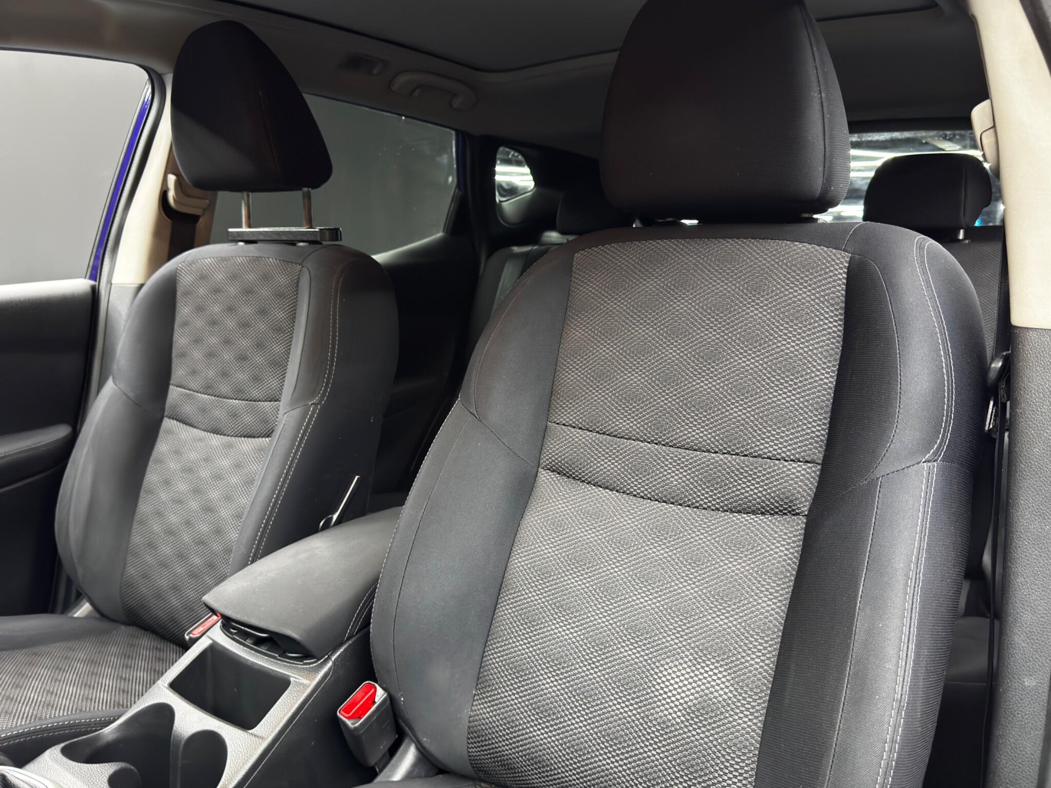 Nissan Qashqai - Image 14