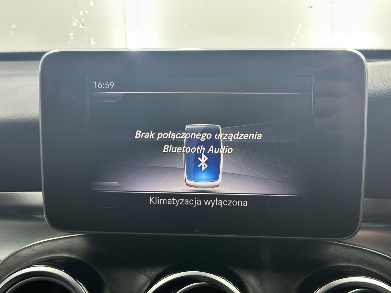 Mercedes GLC - Image 19