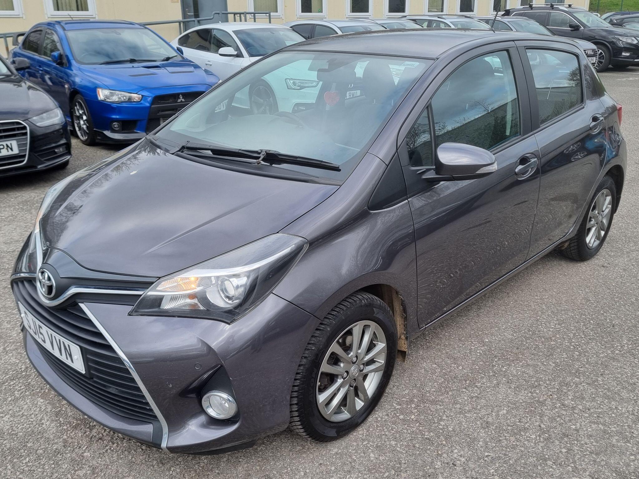 Toyota Yaris - Image 3