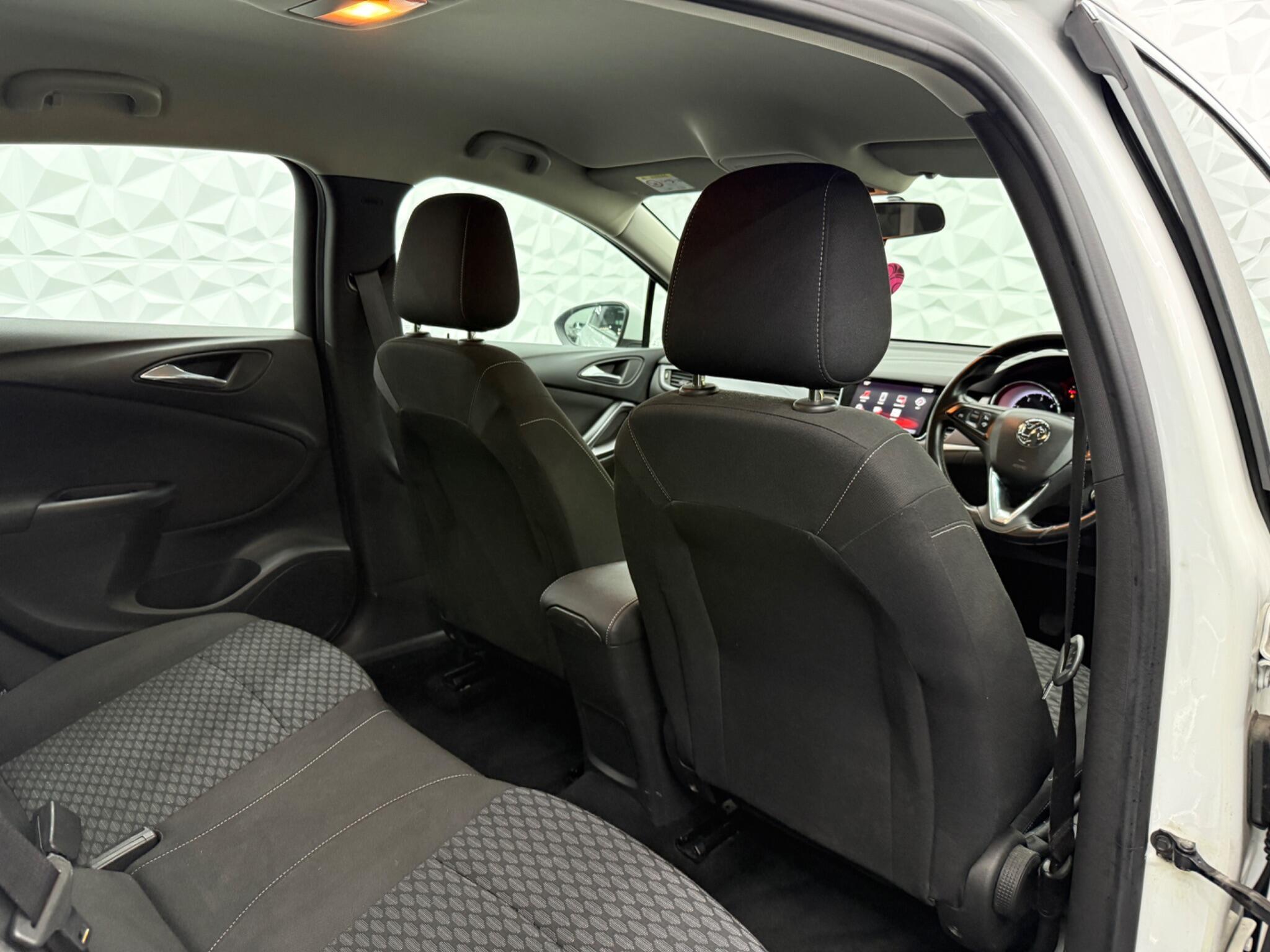 Vauxhall Astra - Image 20