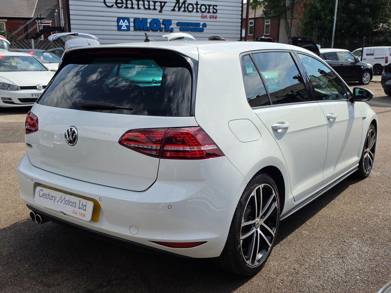 Volkswagen Golf - Image 6