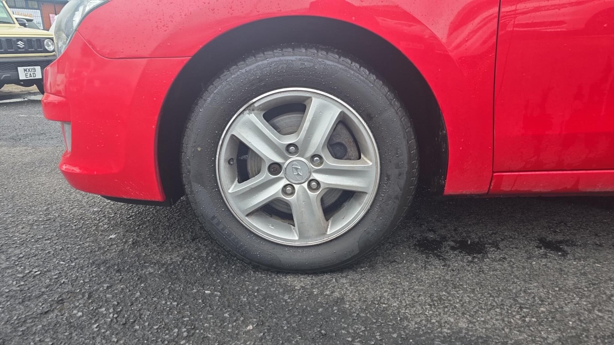 Hyundai i30 - Image 9