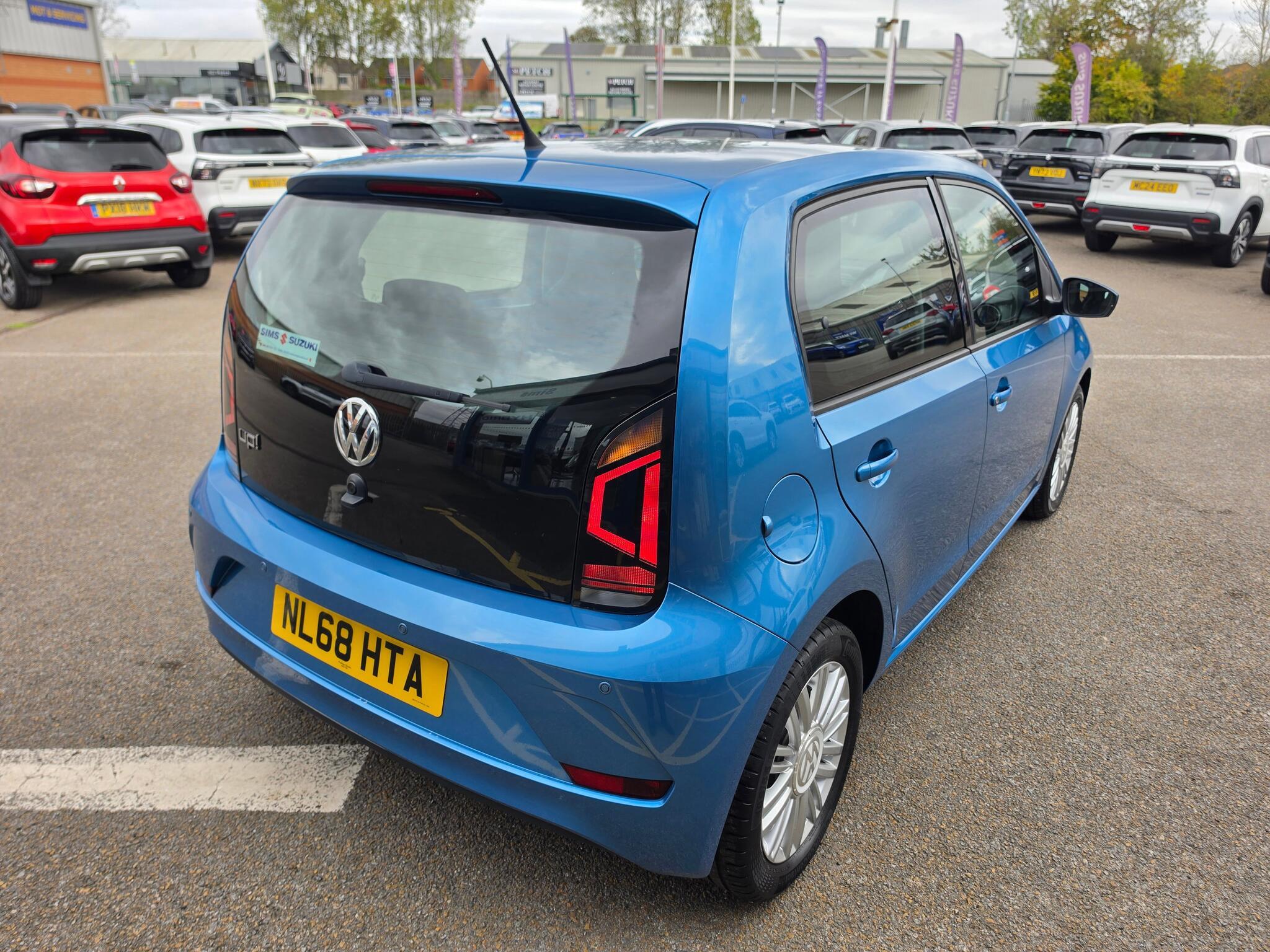 Volkswagen up! - Image 11