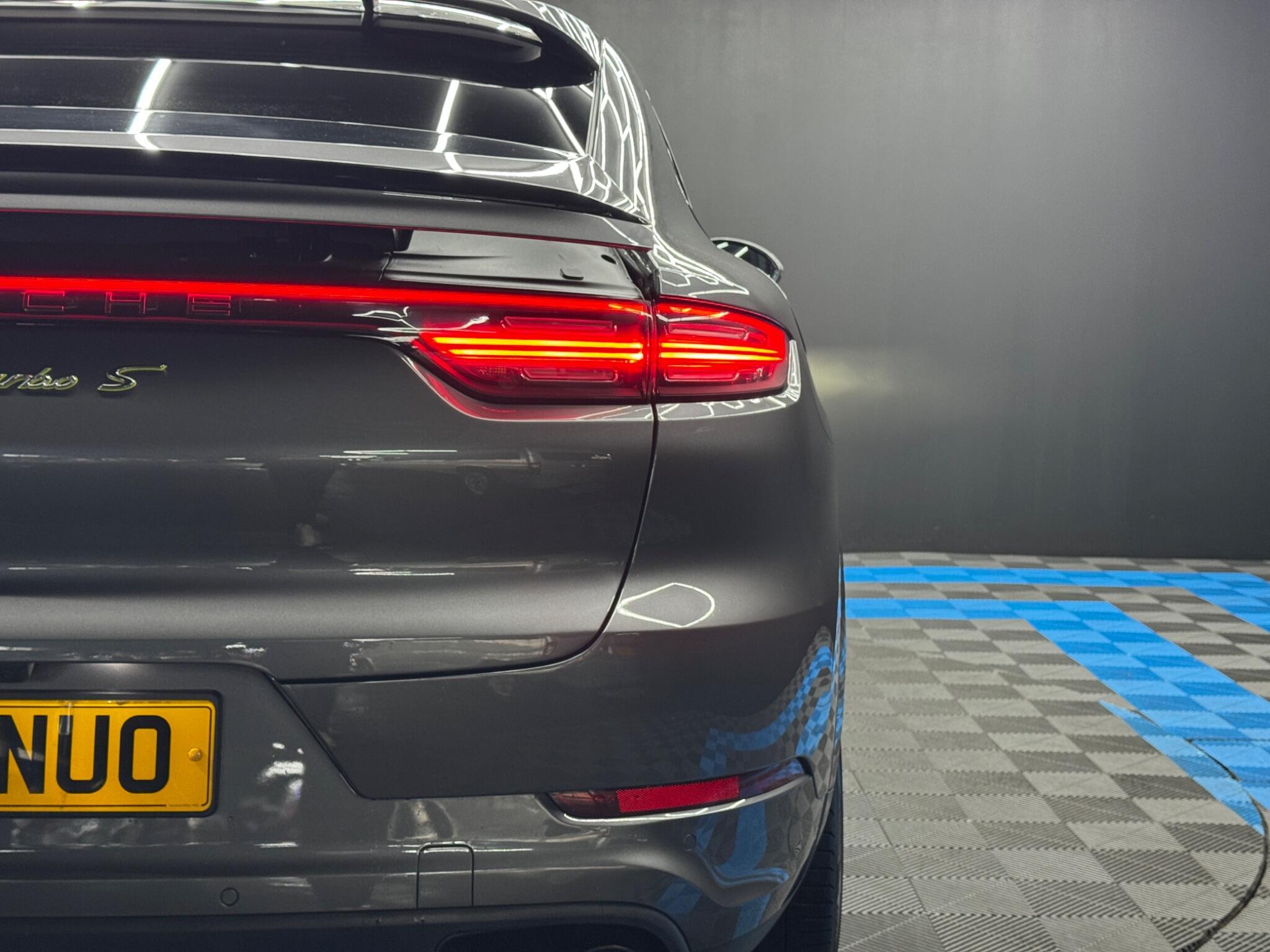 Porsche Cayenne - Image 54