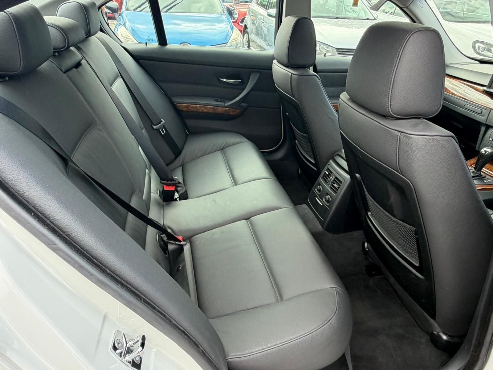BMW 3 Series - Image 14