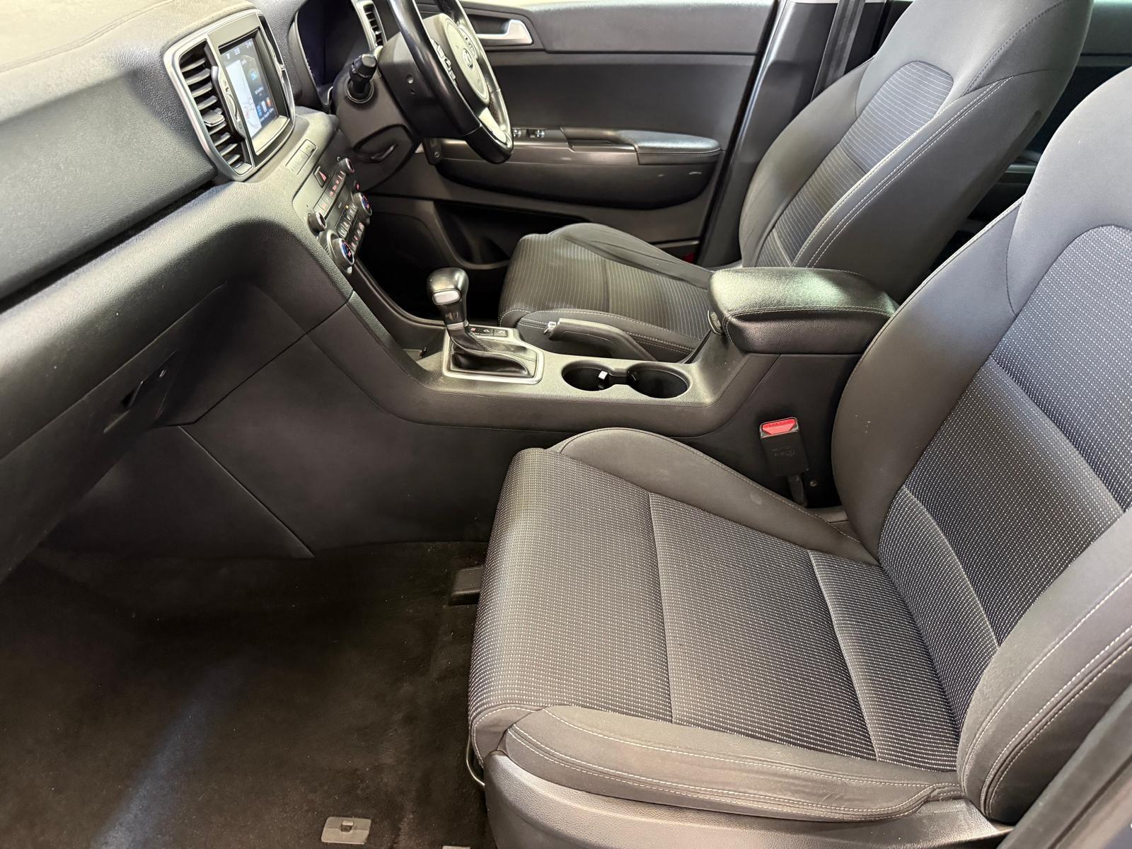 Kia Sportage - Image 19