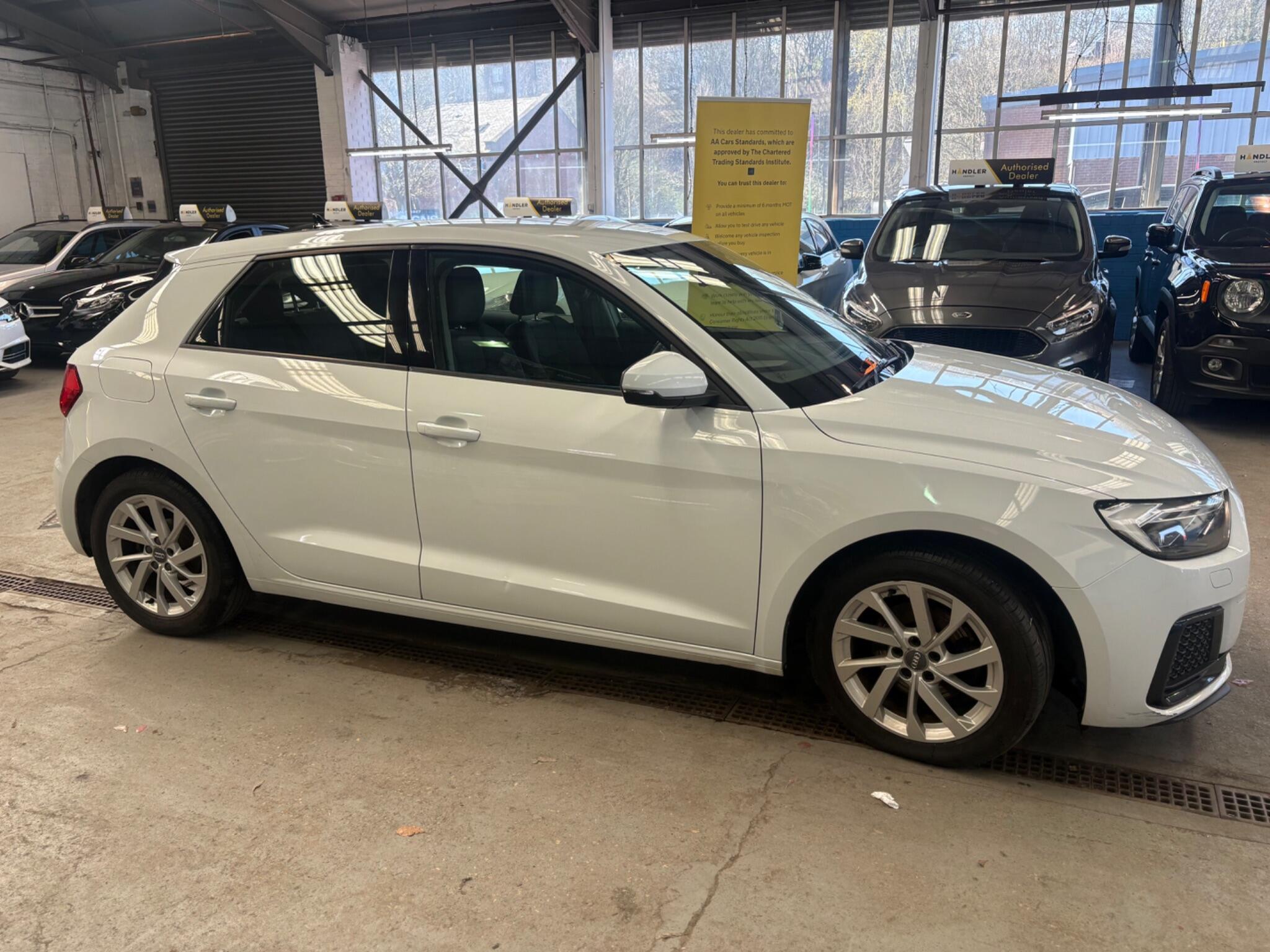 Audi A1 - Image 8