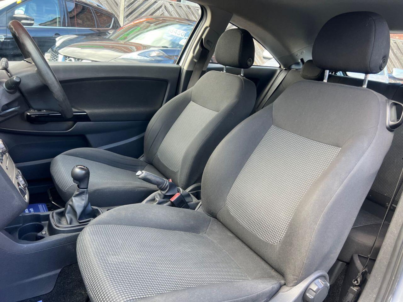 Vauxhall Corsa - Image 17