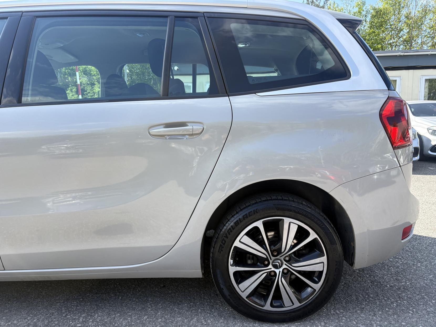 Citroen Grand C4 Picasso - Image 8