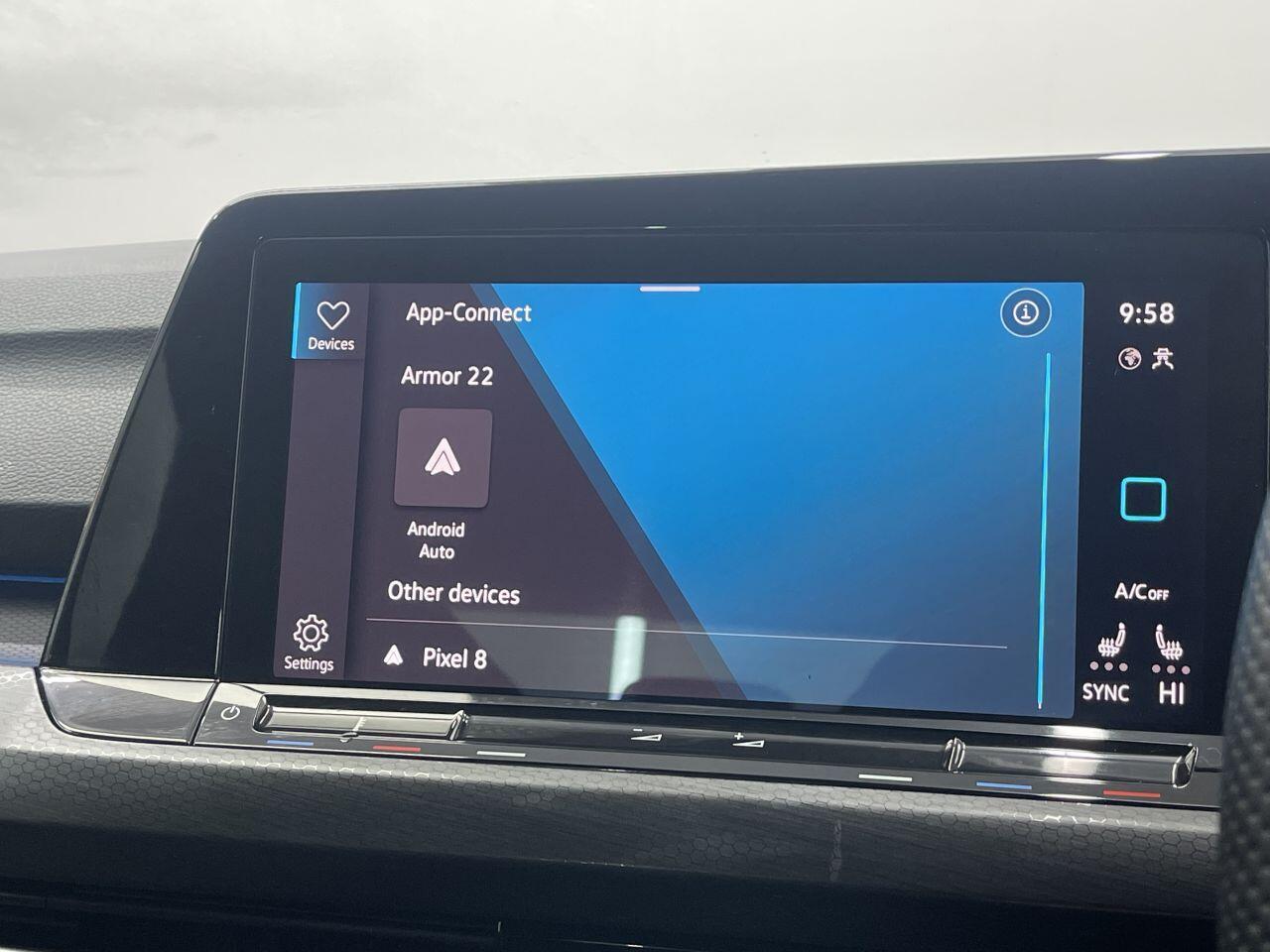 Volkswagen Golf - Image 42