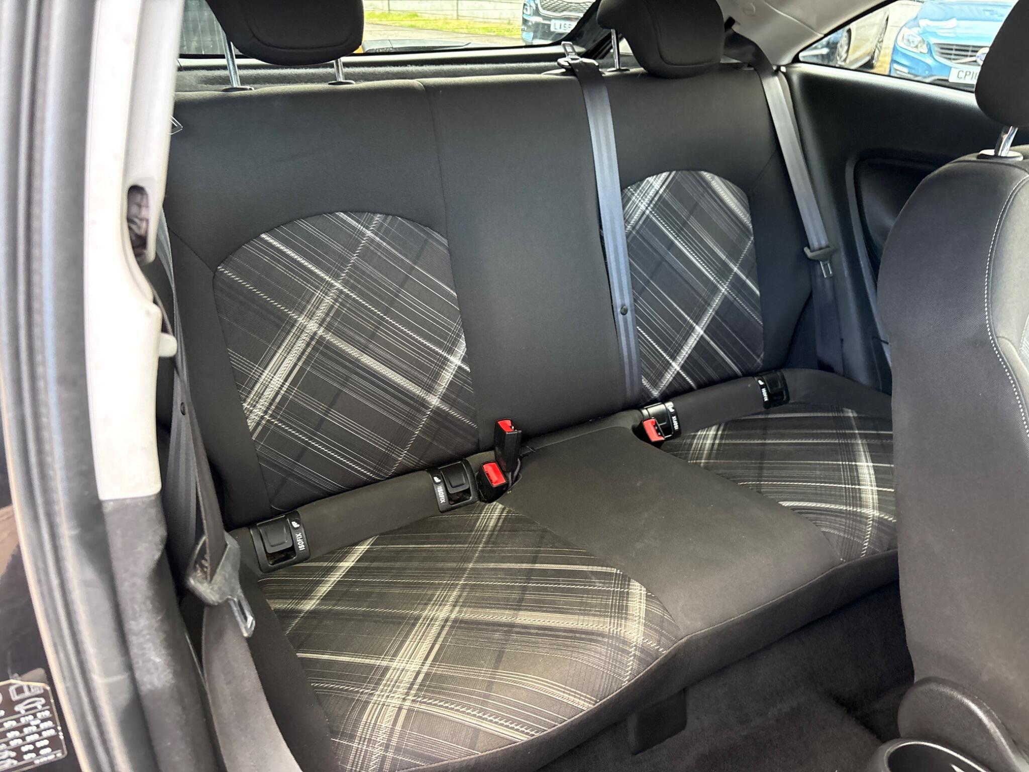 Vauxhall Corsa - Image 14