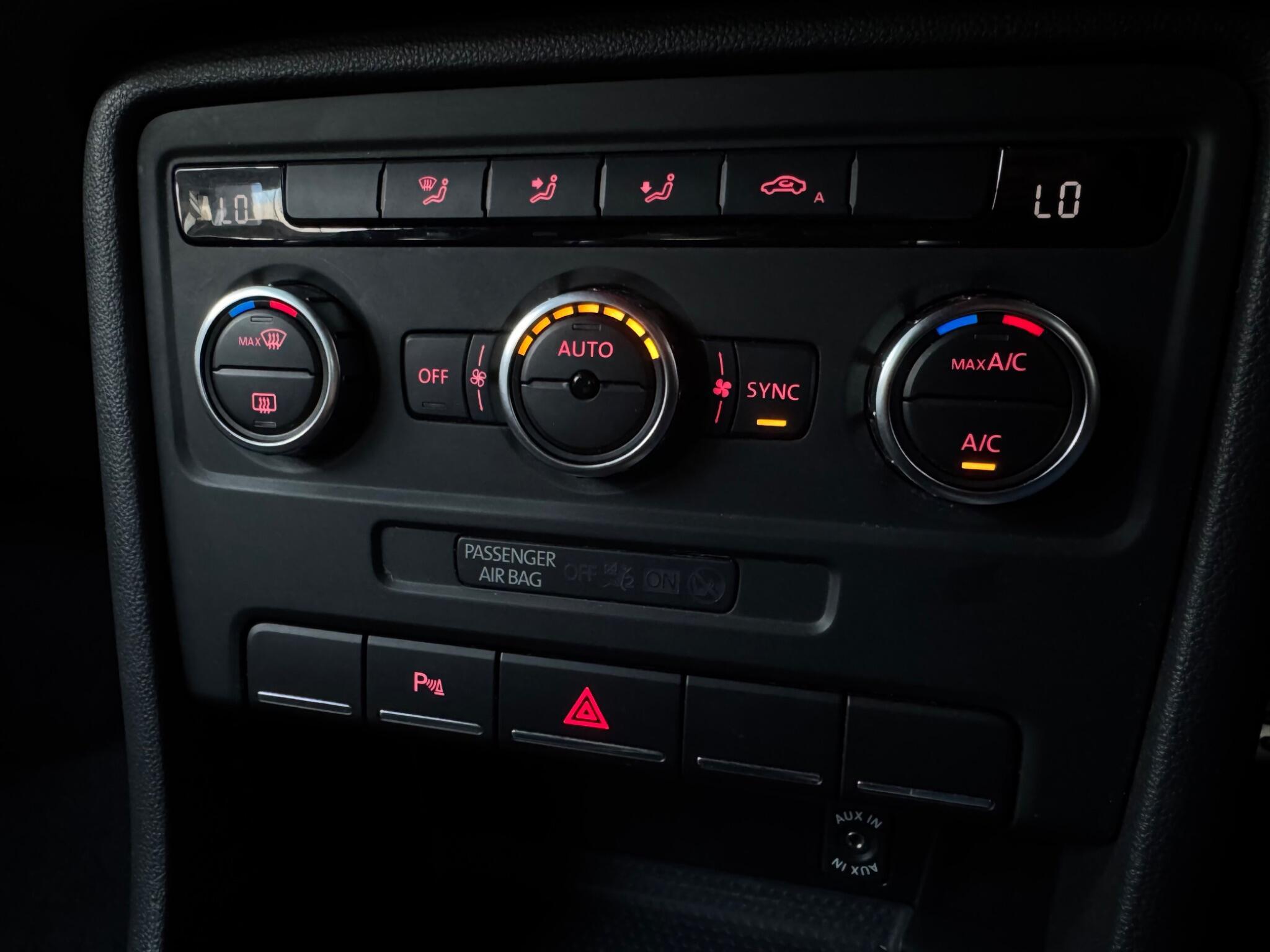 Volkswagen Beetle - Image 17