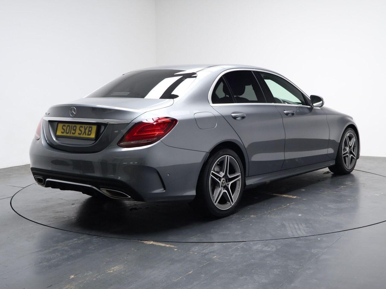 Mercedes-benz C-CLASS - Image 12