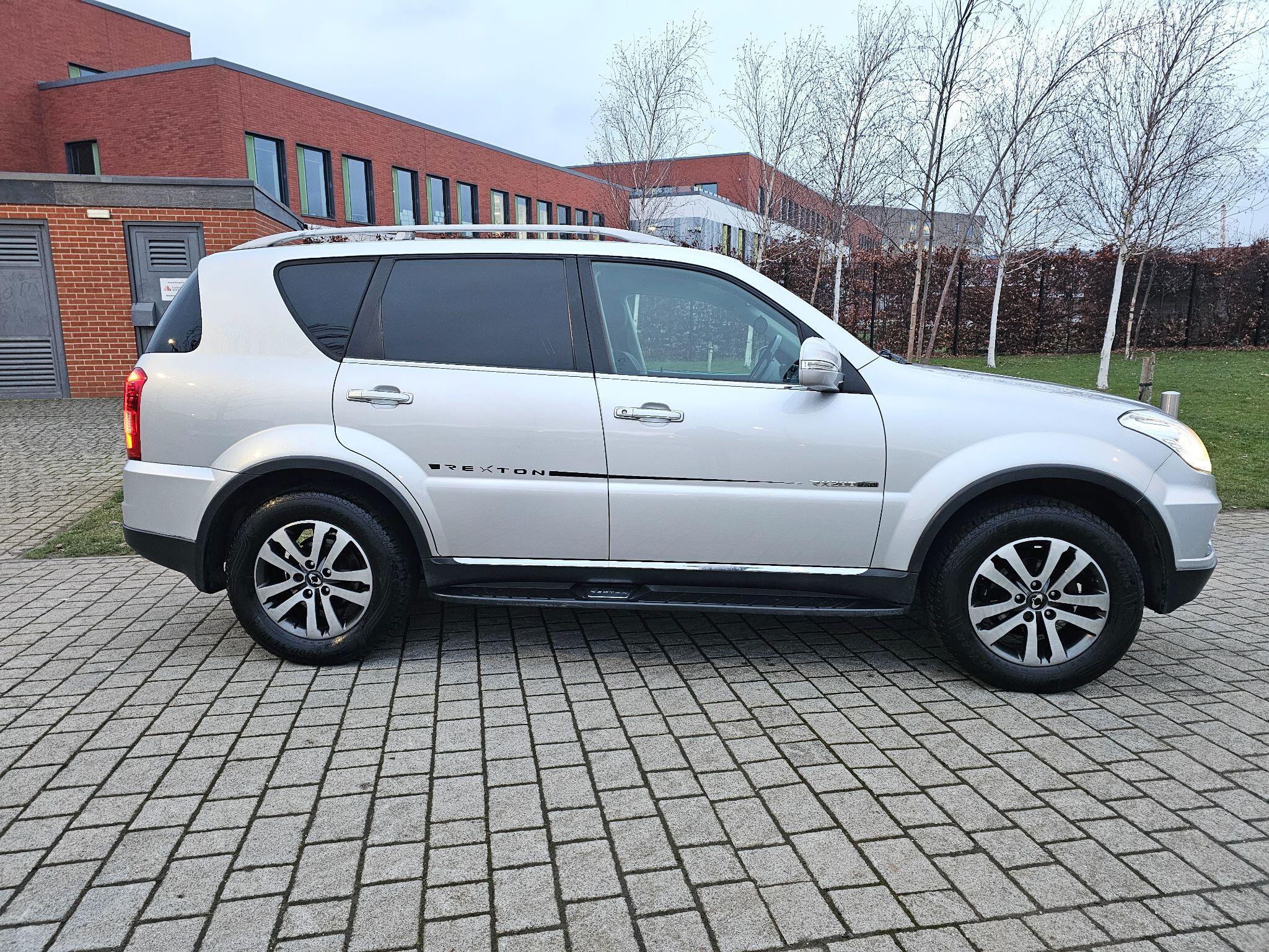 Ssangyong Rexton - Image 9