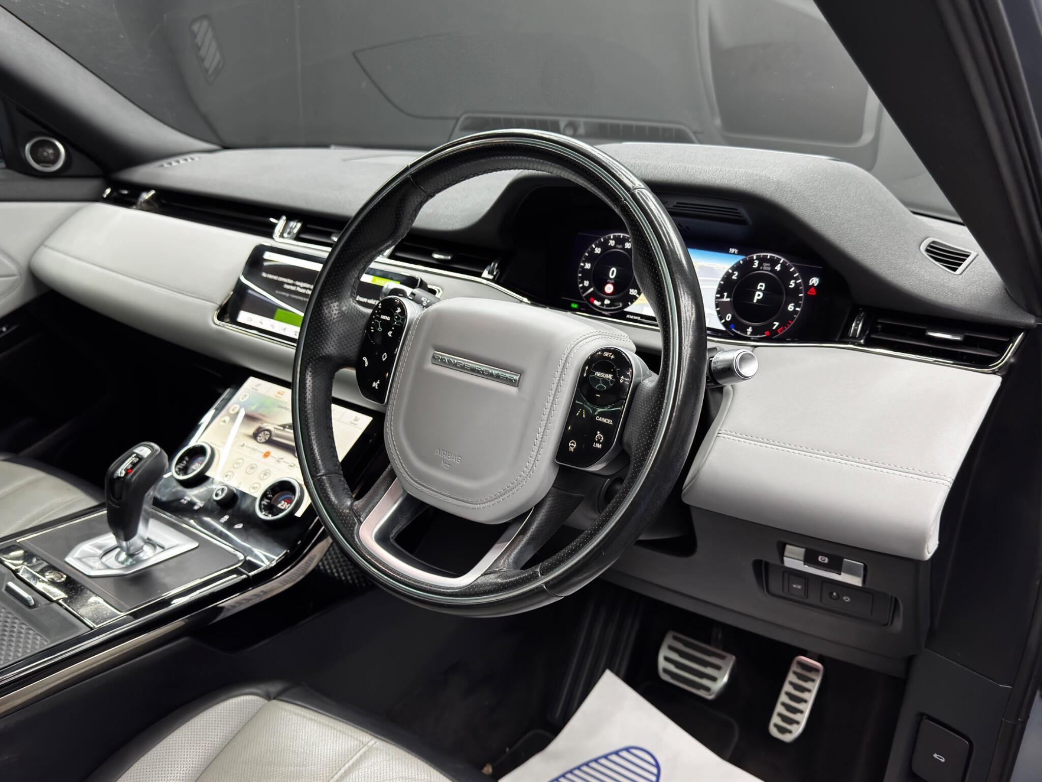 Land Rover Range Rover Evoque - Image 9